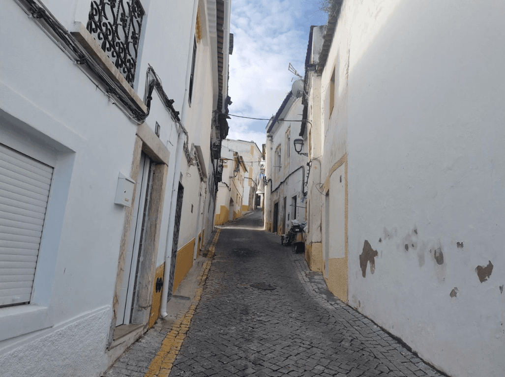 Moradia em Ruínas · Elvas — image 5