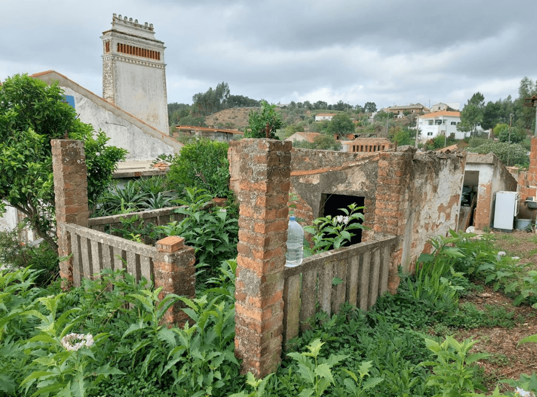 Moradia em Ruínas · Vila Nova da Barquinha, Santarém — image 5