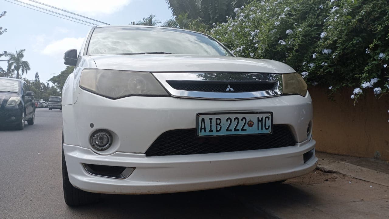 Mitsubishi Outlander 2,60m - 2008 — image 5
