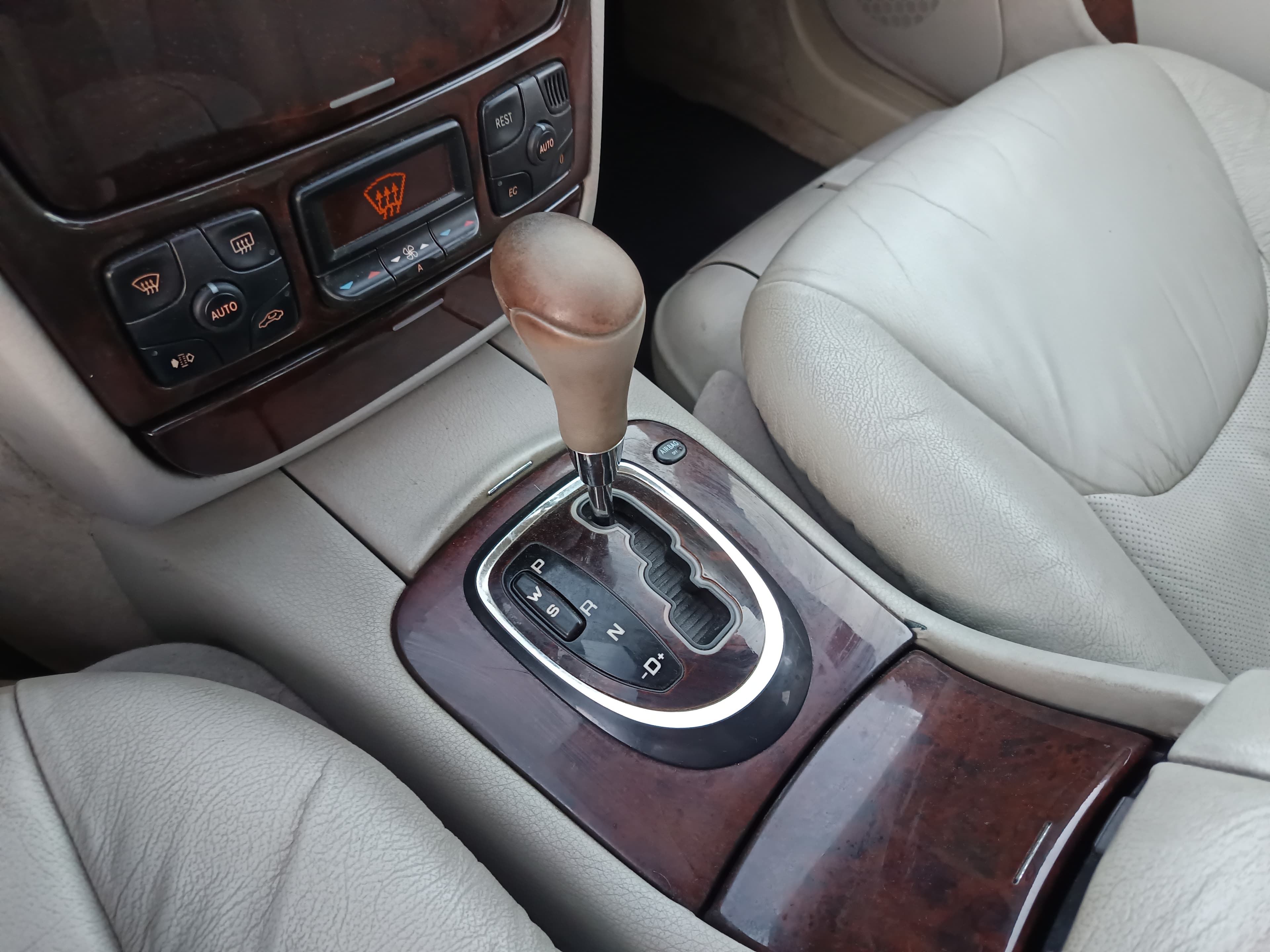 Mercedes-Benz S320 · Ano 1999 — imagen 36