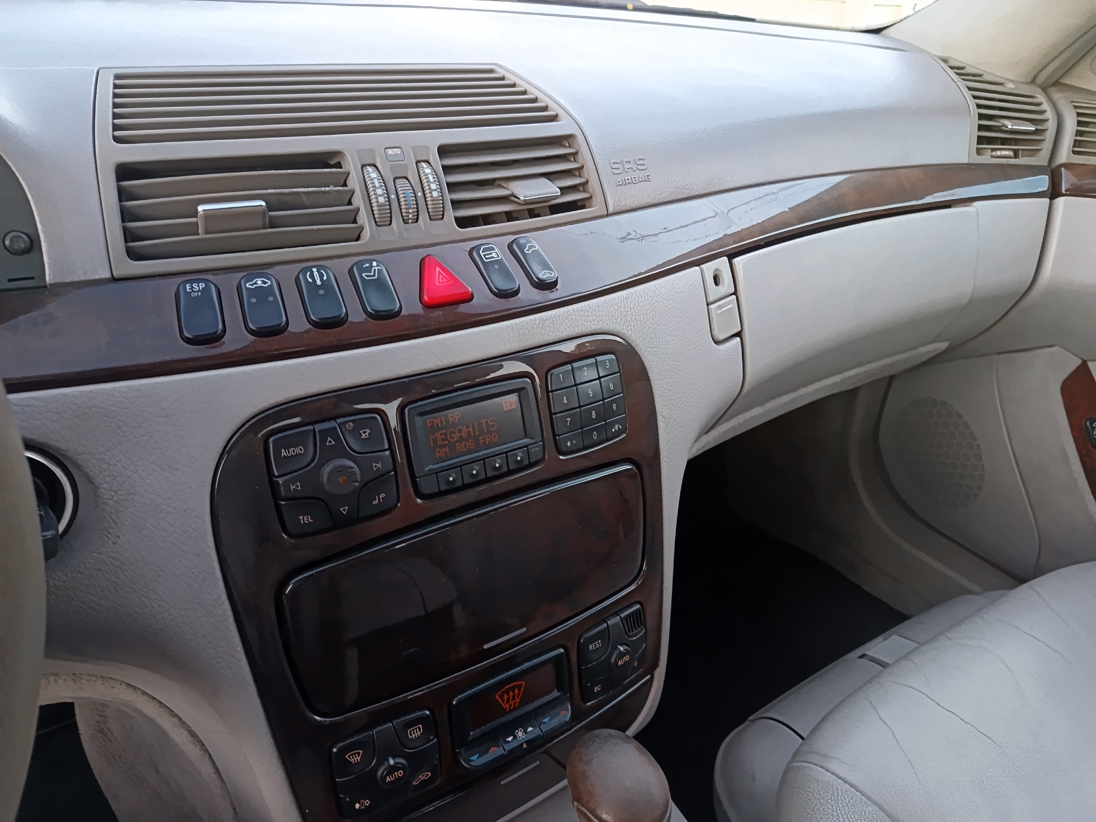 Mercedes-Benz S320 · Ano 1999 — imagen 33