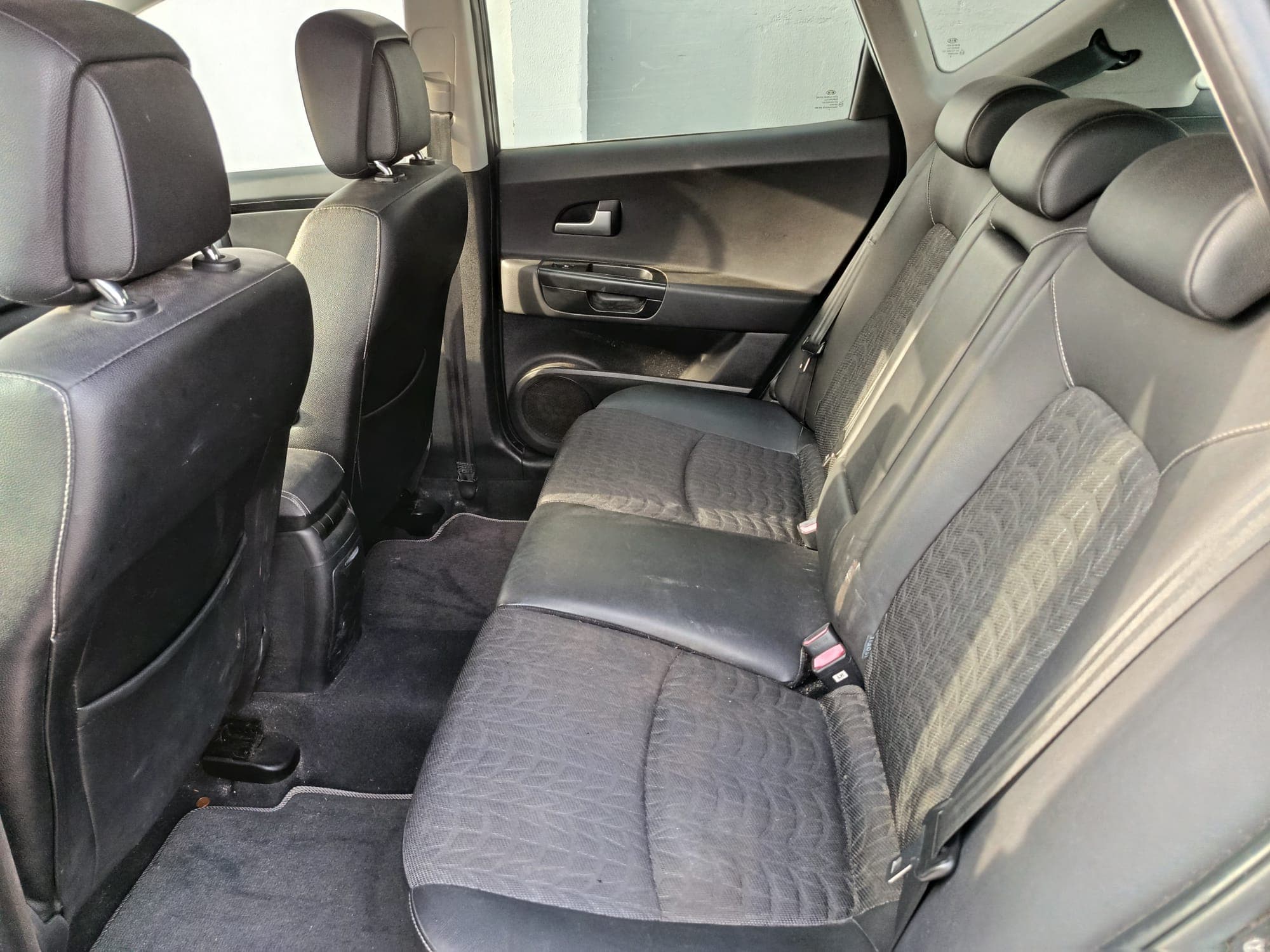 Kia Ceed · Ano 2011 — image 19
