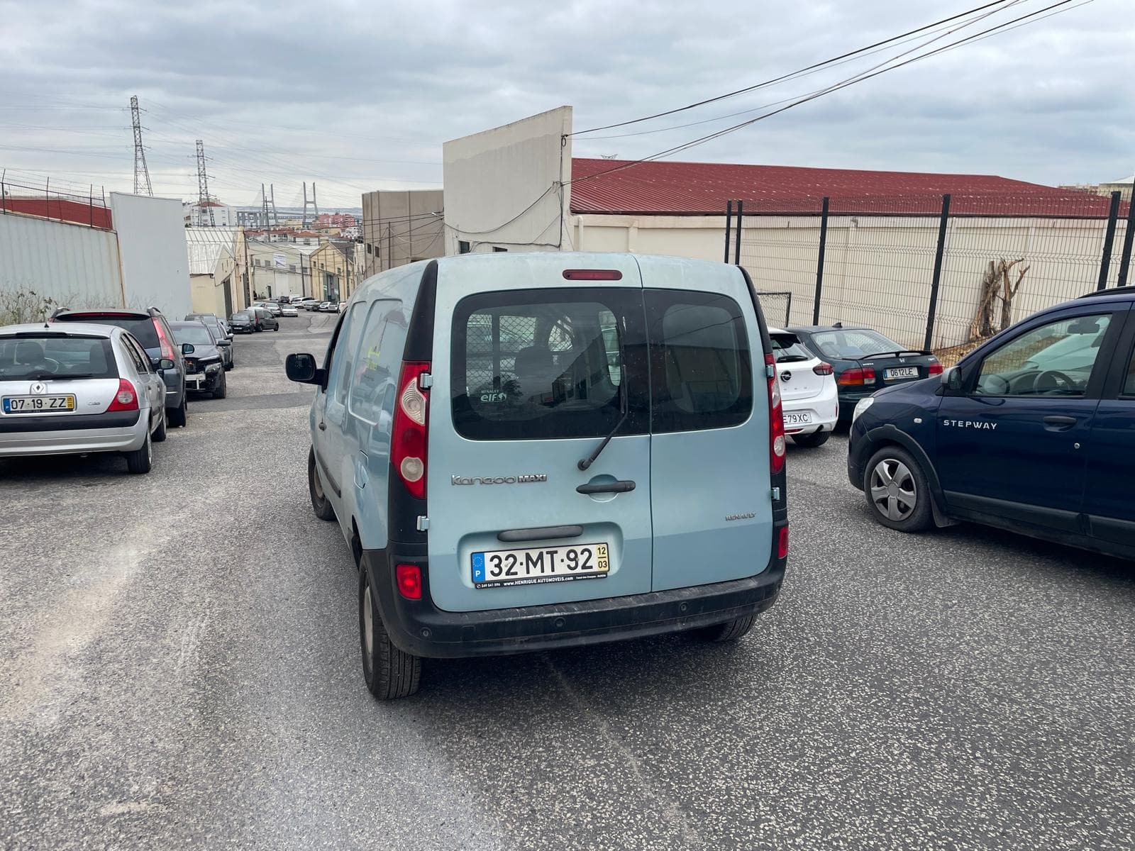 Renault Kangoo · Ano 2012 — imagem 7