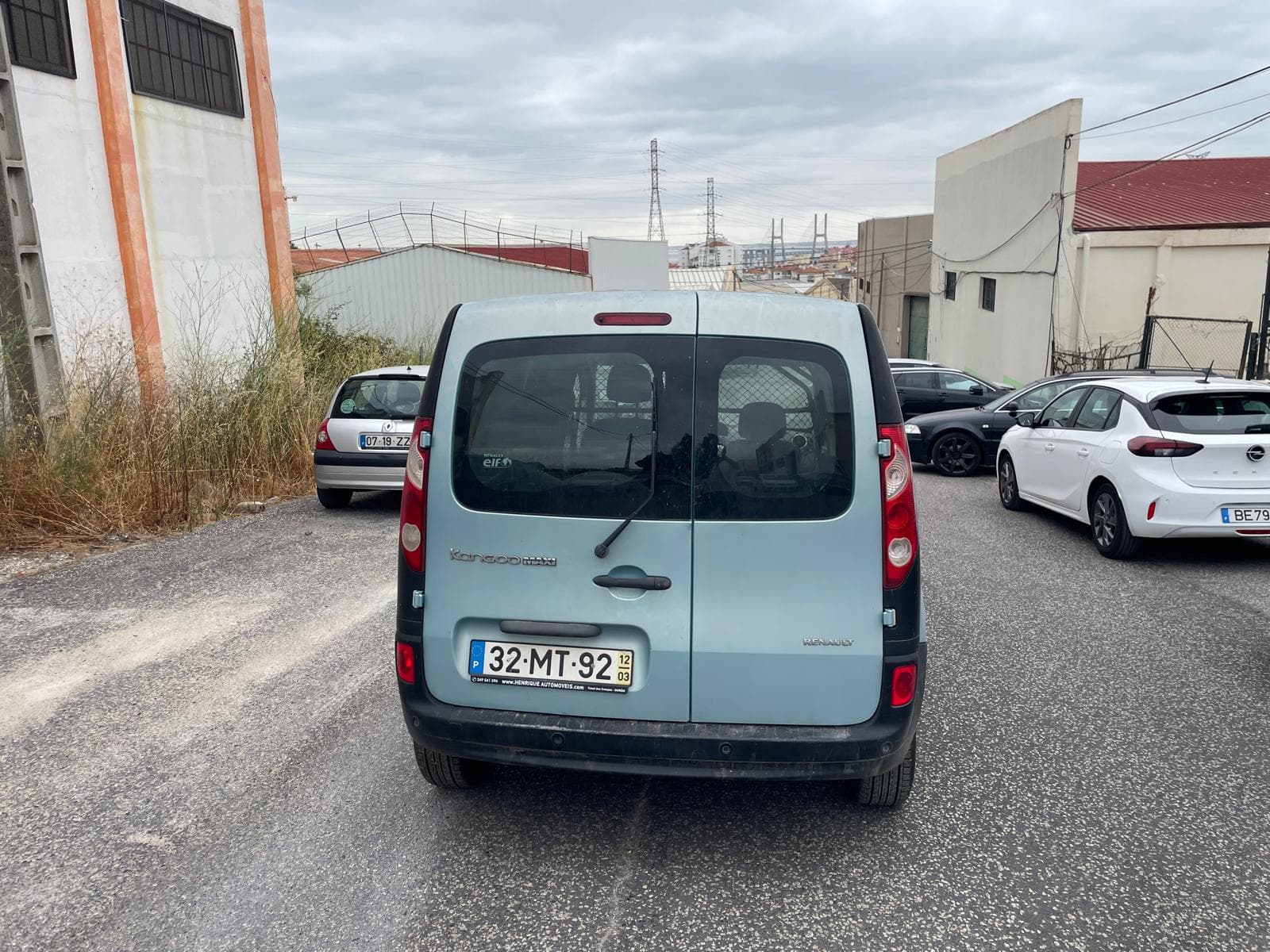 Renault Kangoo · Ano 2012 — imagem 6
