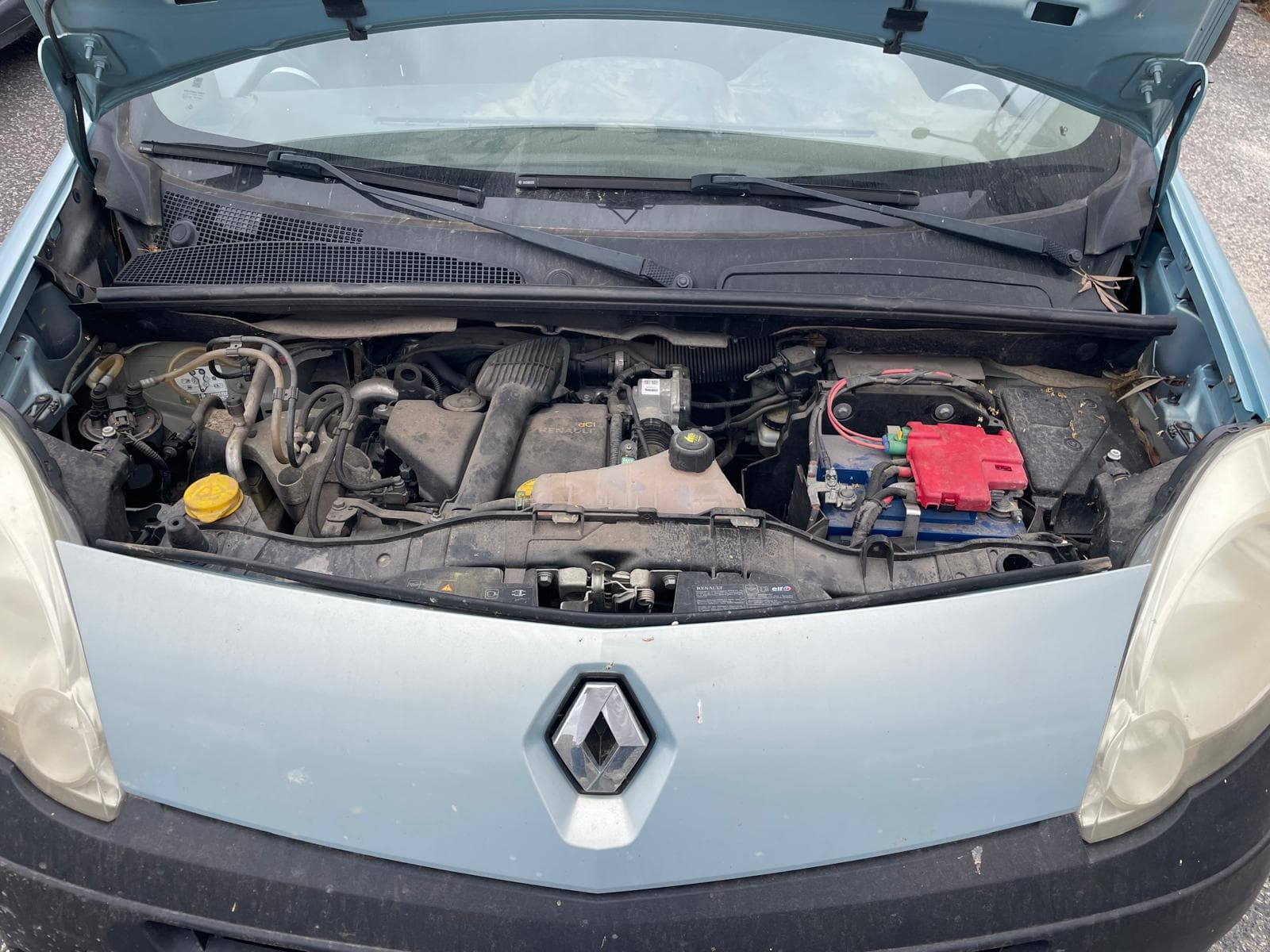 Renault Kangoo · Ano 2012 — imagem 9