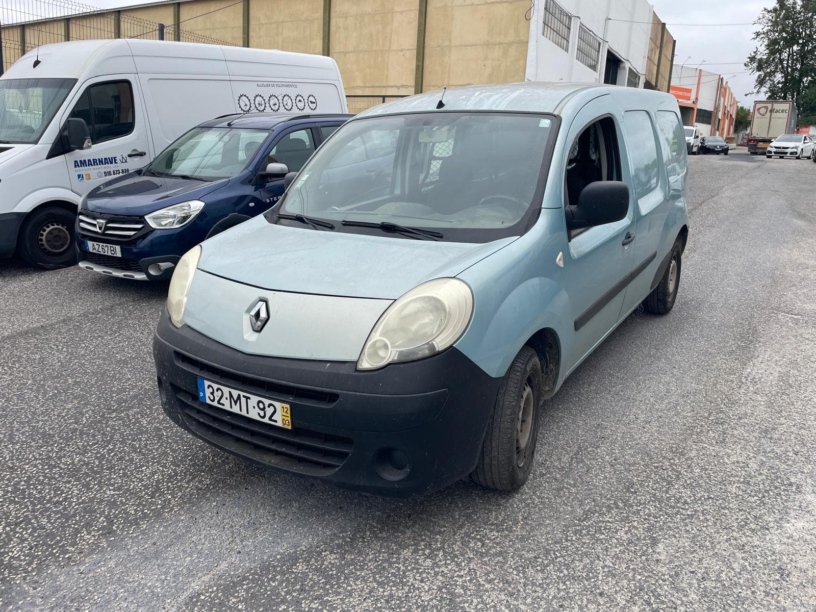 Renault Kangoo · Ano 2012 — imagem 4