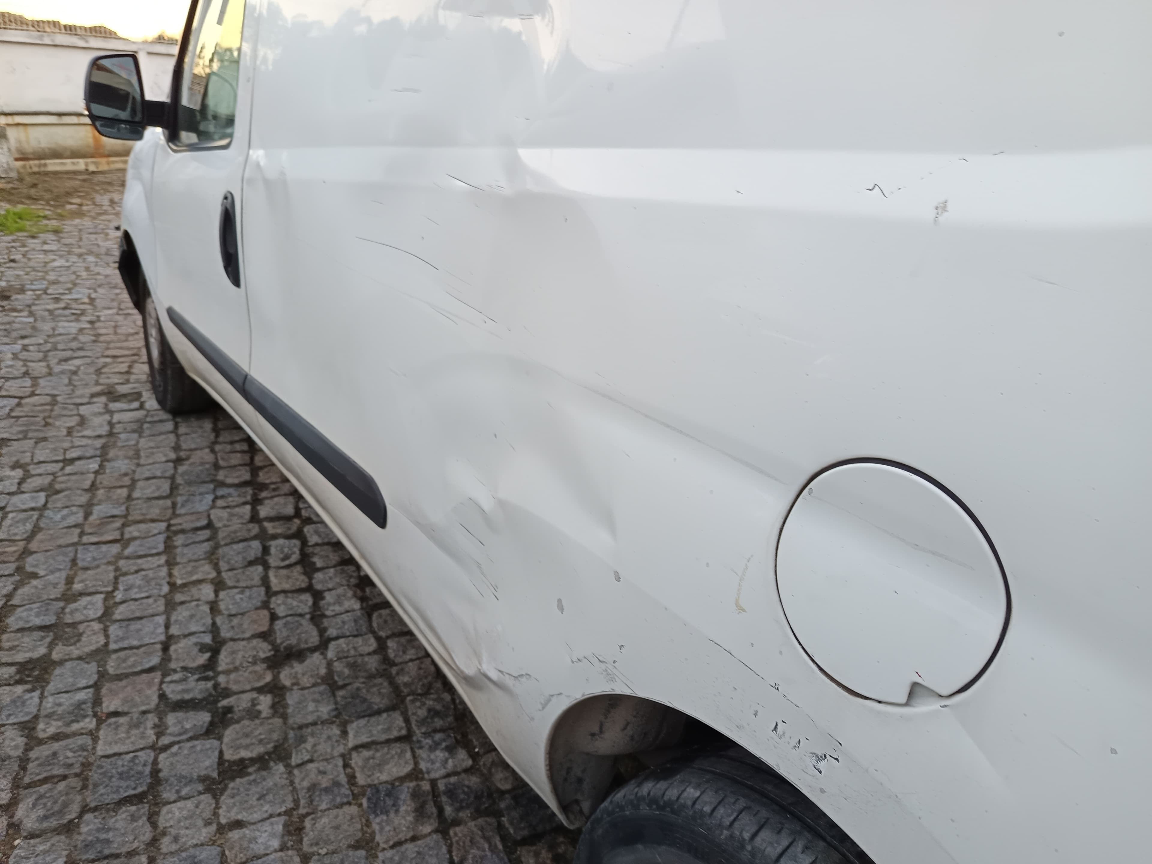 Opel Combo · Ano 2017 — imagen 12