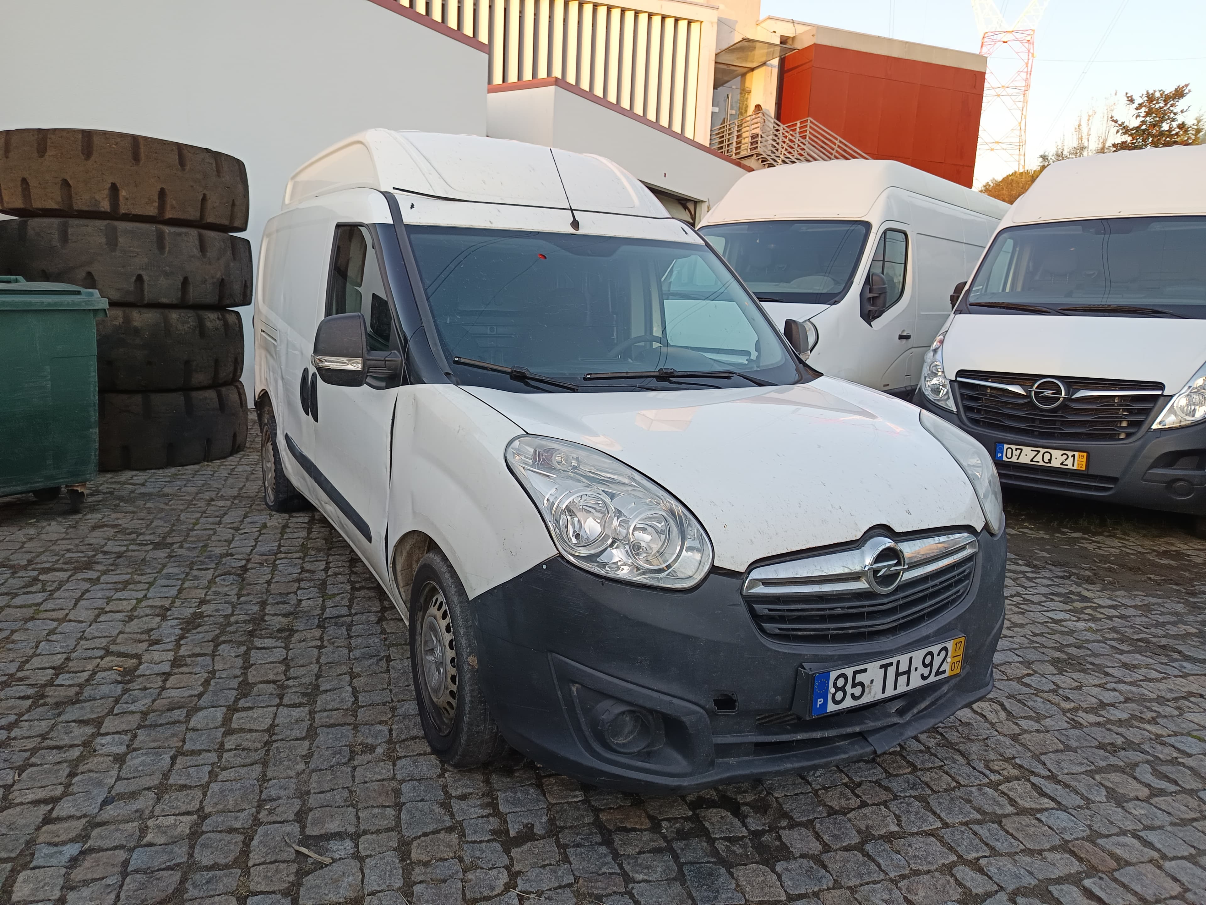 Opel Combo · Ano 2017 — imagen 3