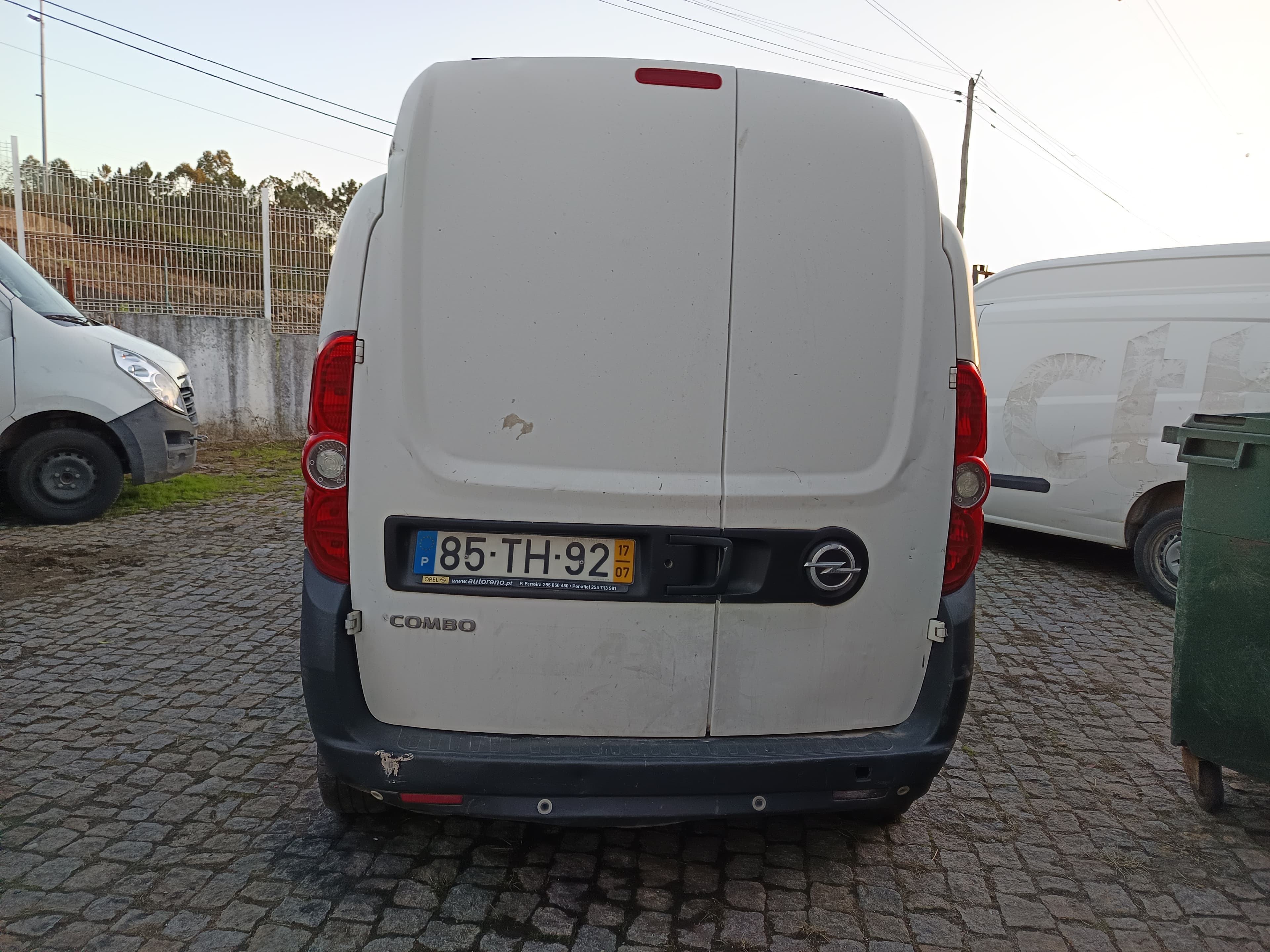 Opel Combo · Ano 2017 — imagen 5