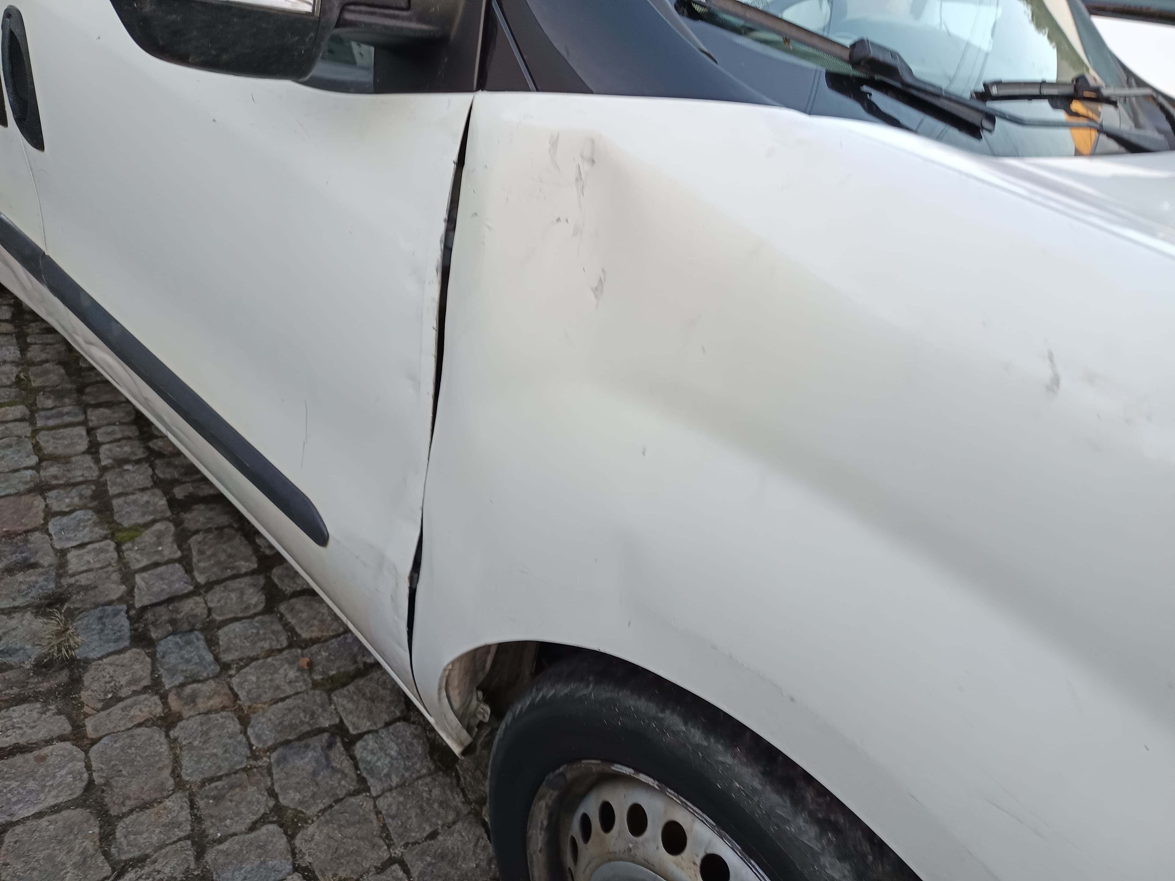 Opel Combo · Ano 2017 — imagen 8