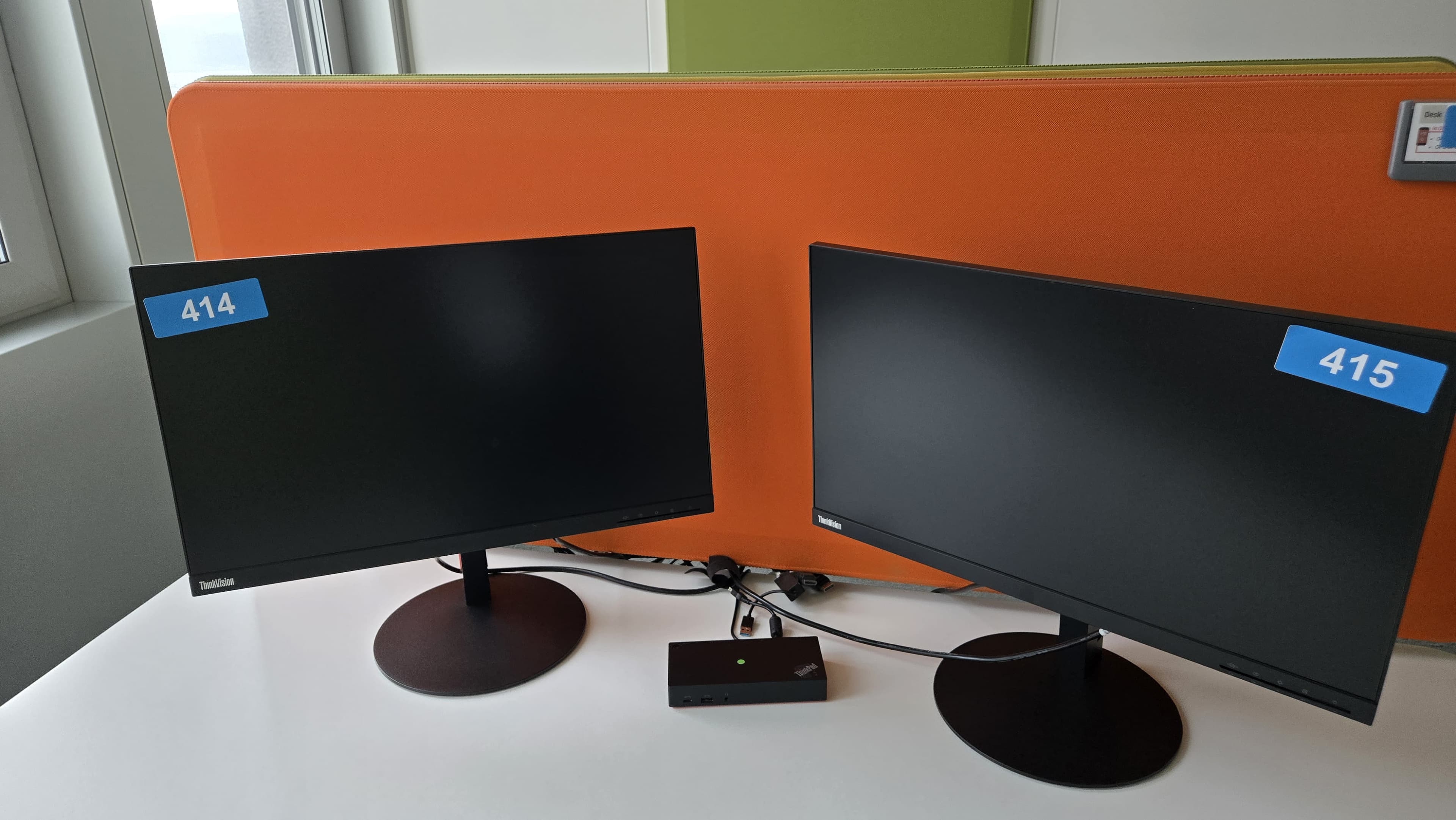Mobilier de bureau | Furniture | Mobiliário – Lot unique / Single lot / Lote único — imagen 5