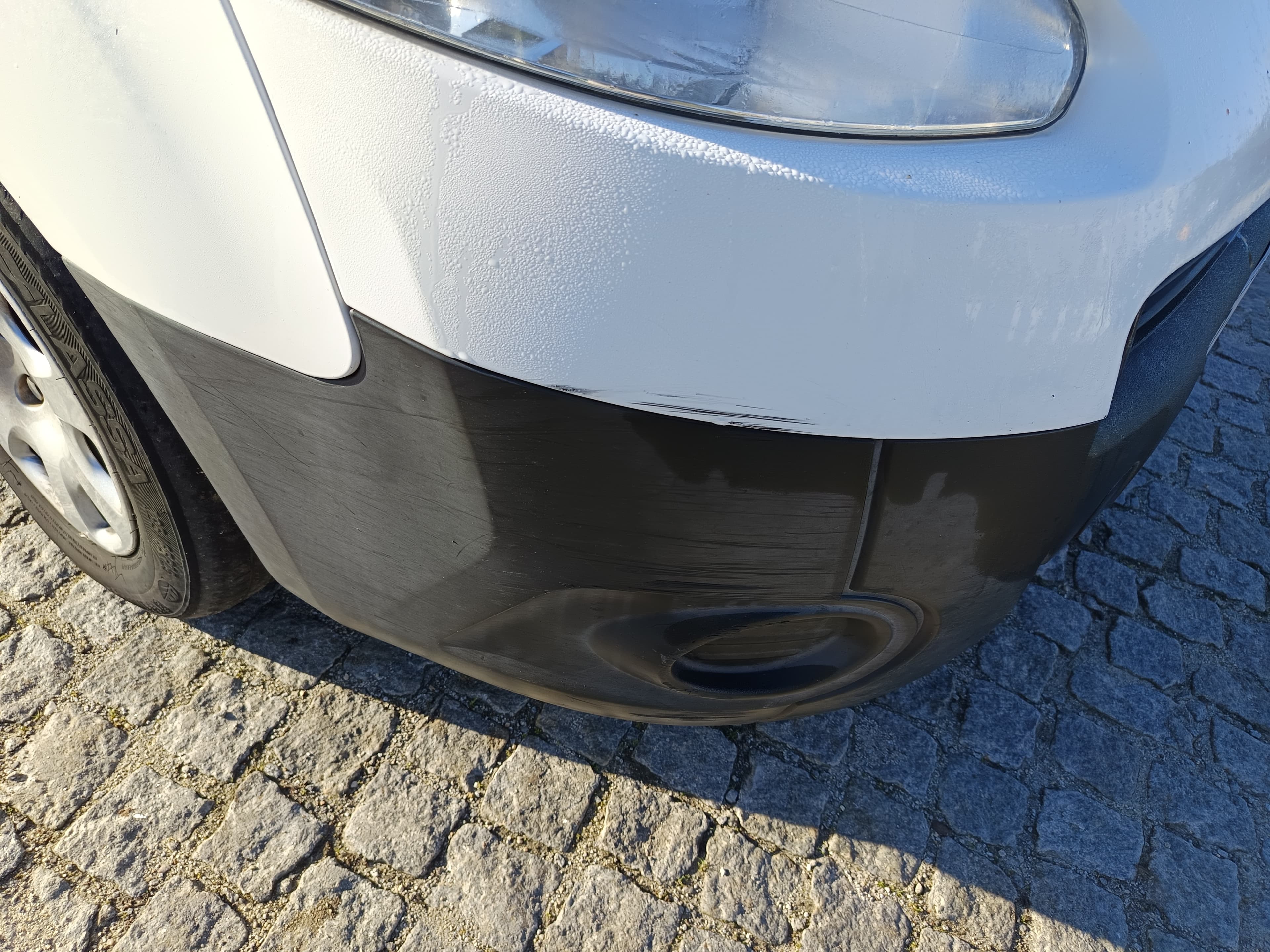 Peugeot Partner · Ano 2013 — imagem 7
