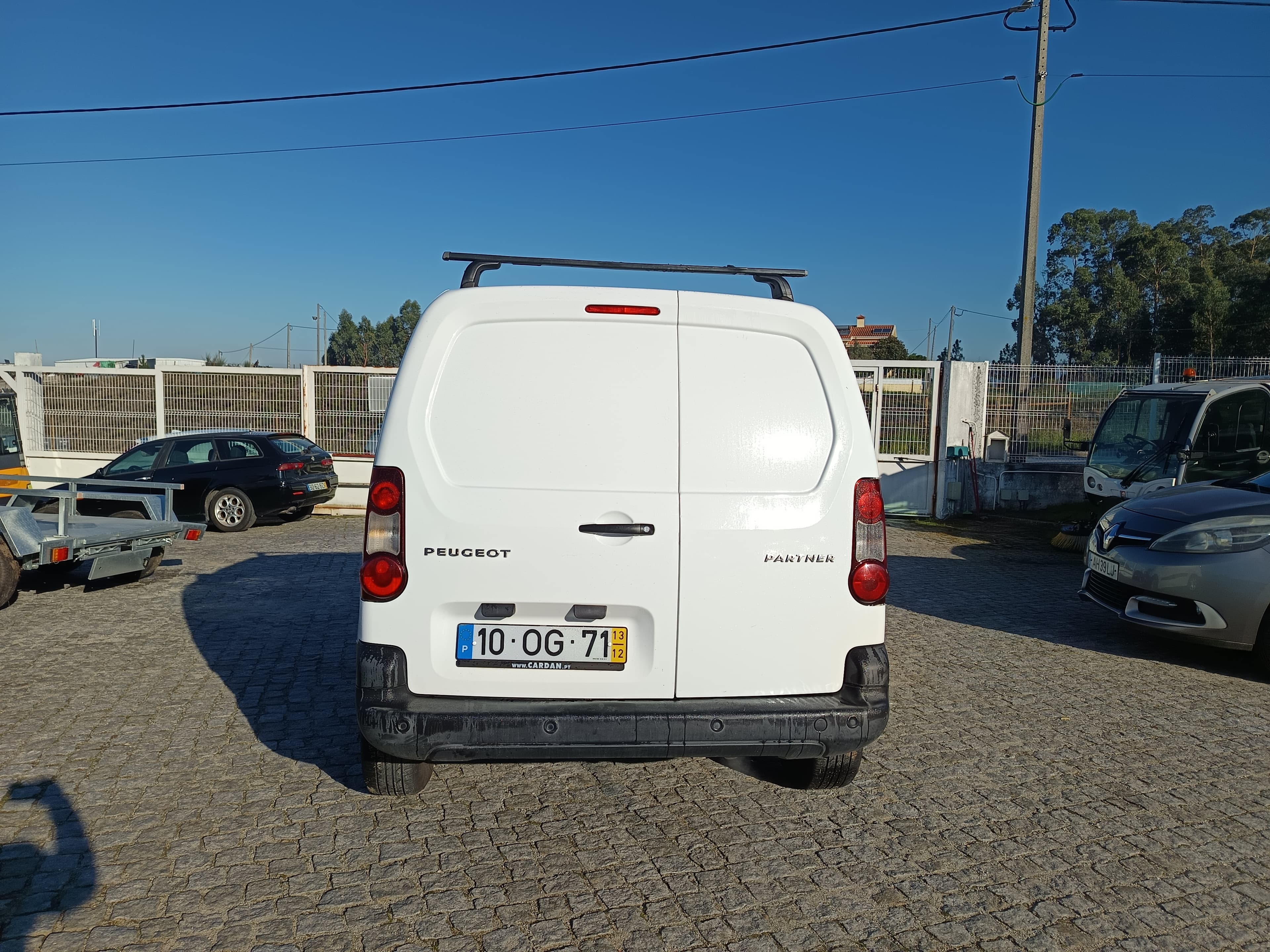 Peugeot Partner · Ano 2013 — imagem 5