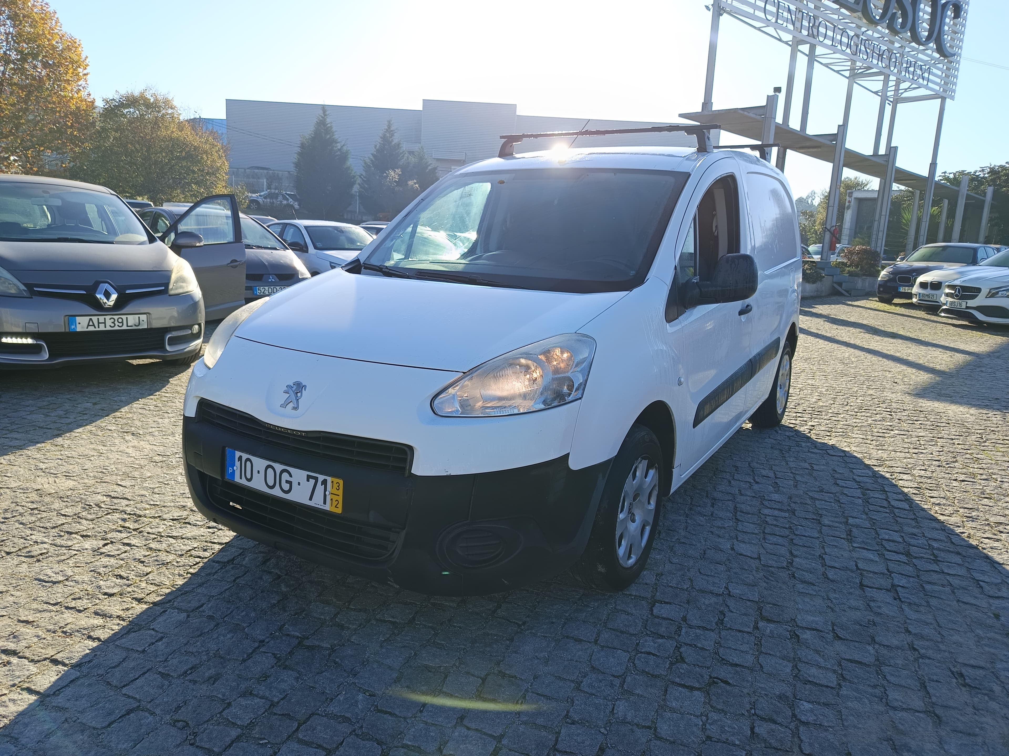 Peugeot Partner · Ano 2013 — imagem 1