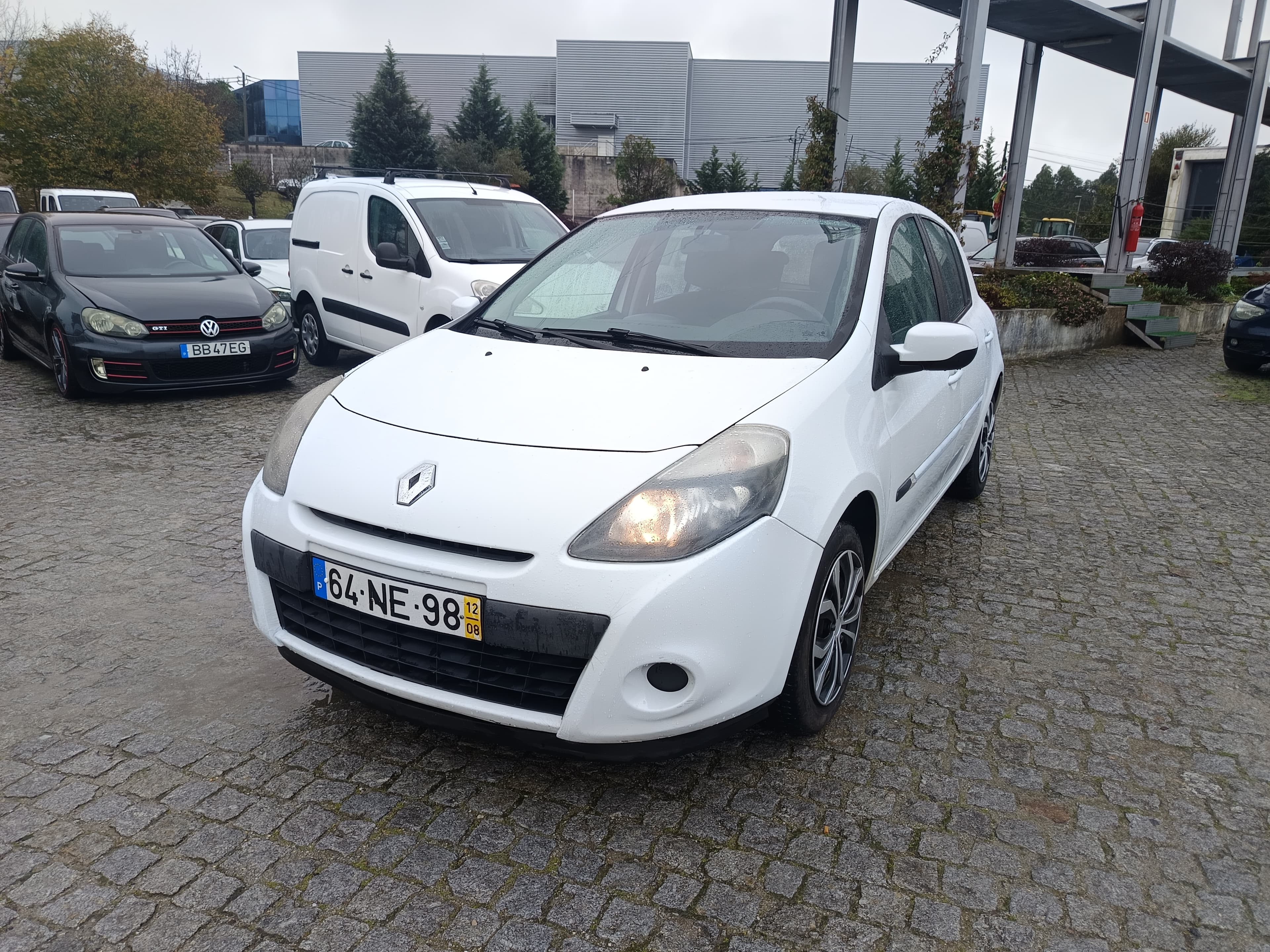 Renault Clio · Ano 2012 — imagen 1