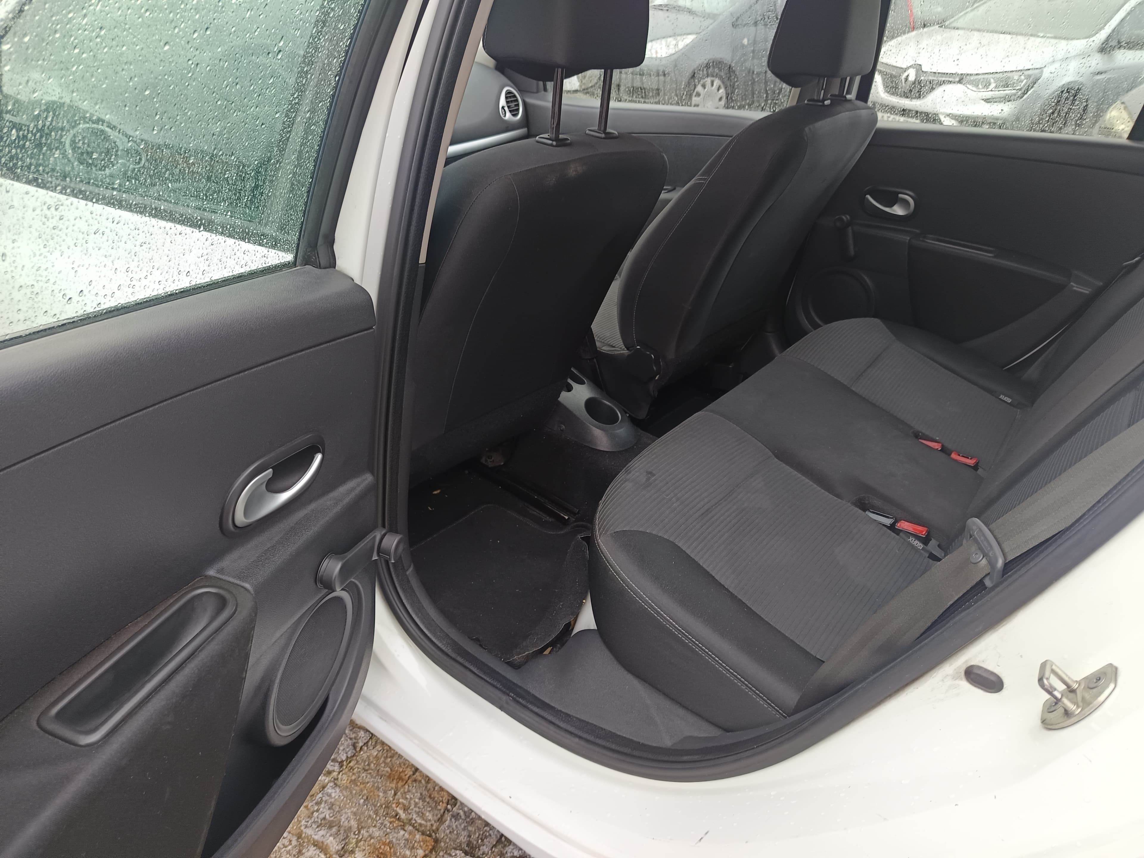 Renault Clio · Ano 2012 — imagen 25