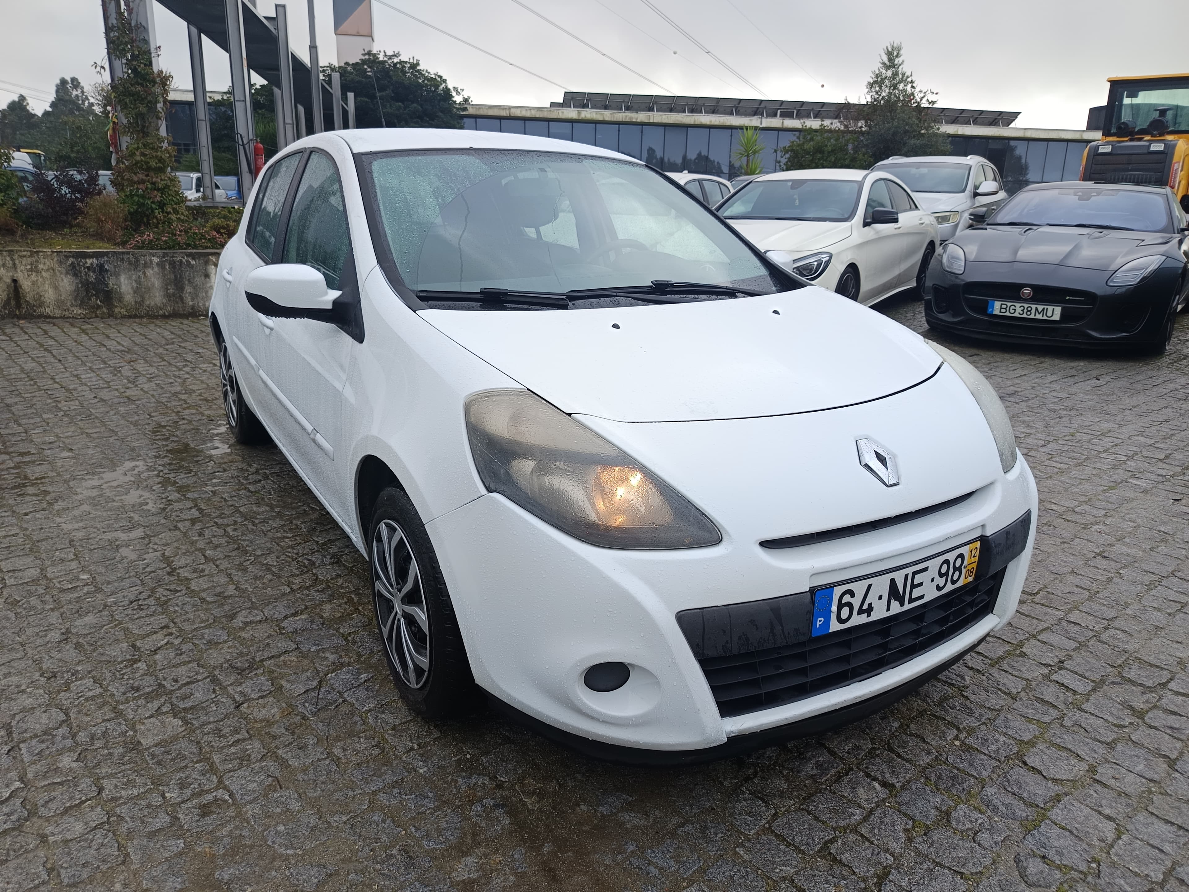 Renault Clio · Ano 2012 — imagen 3