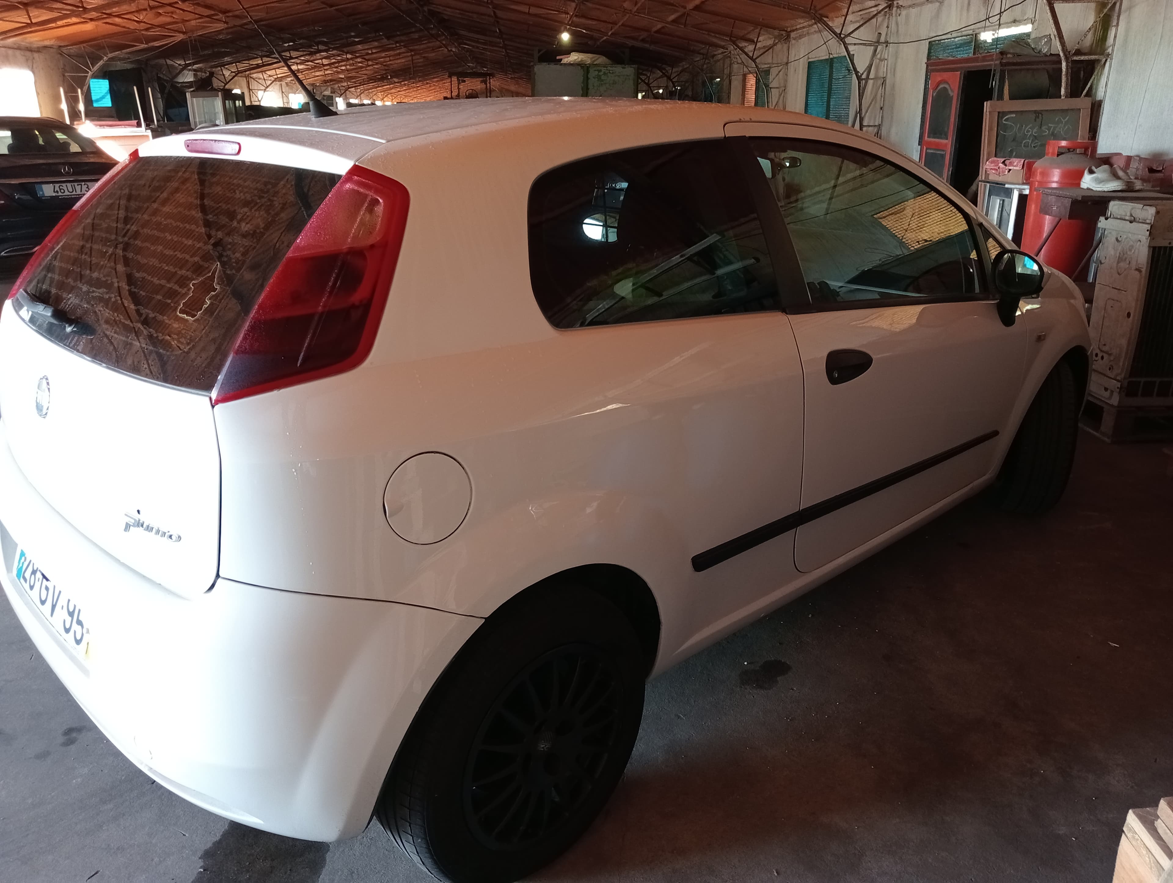 Fiat Punto · Année 2008 — image 3