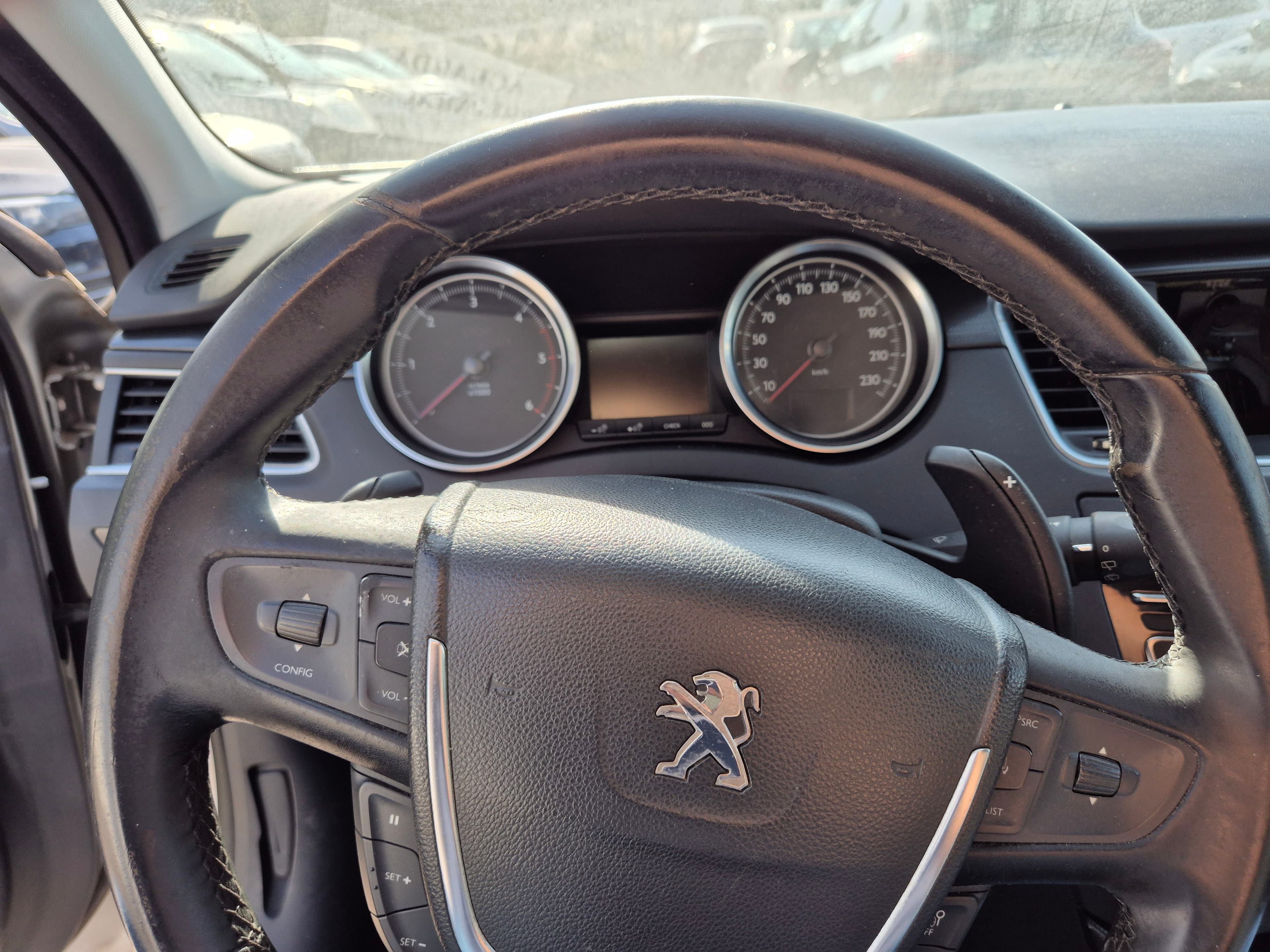 Peugeot 508 · Ano 2011 — imagen 29