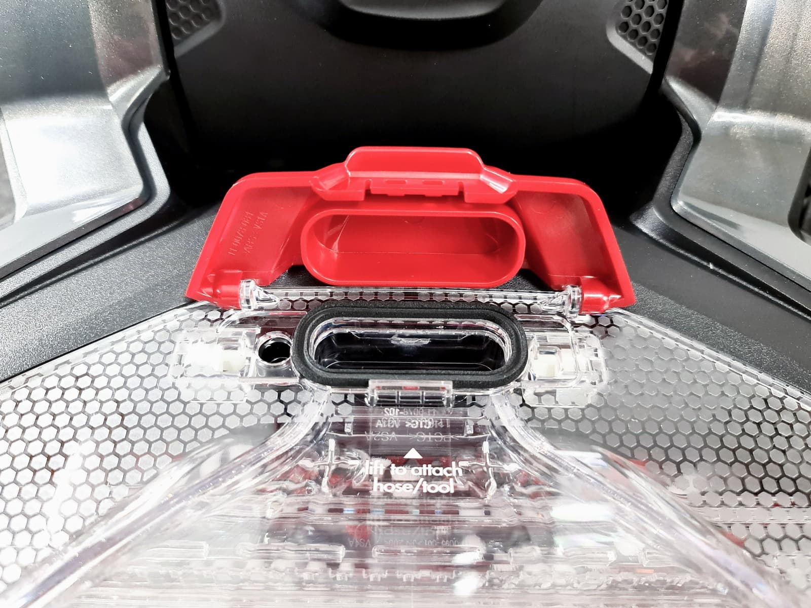 Aspirador vertical de tapetes Bissell ProHeat 2X Revolution — image 9