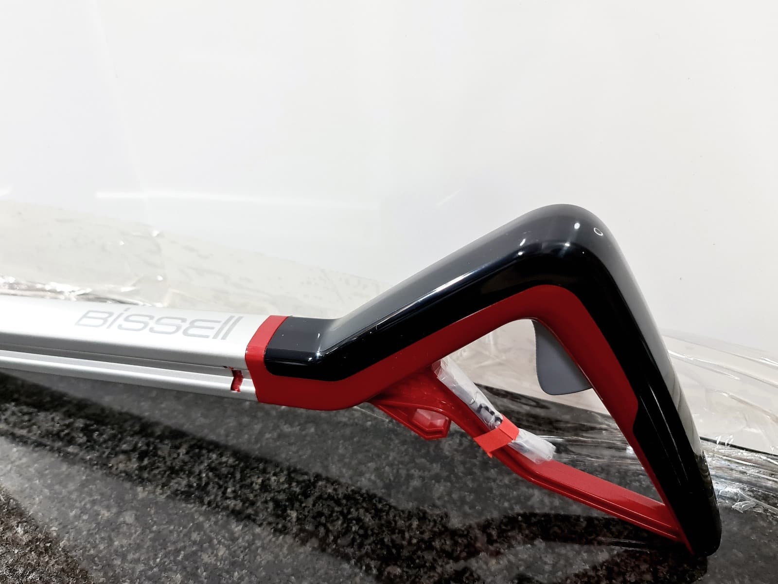 Aspirador vertical de tapetes Bissell ProHeat 2X Revolution — image 4
