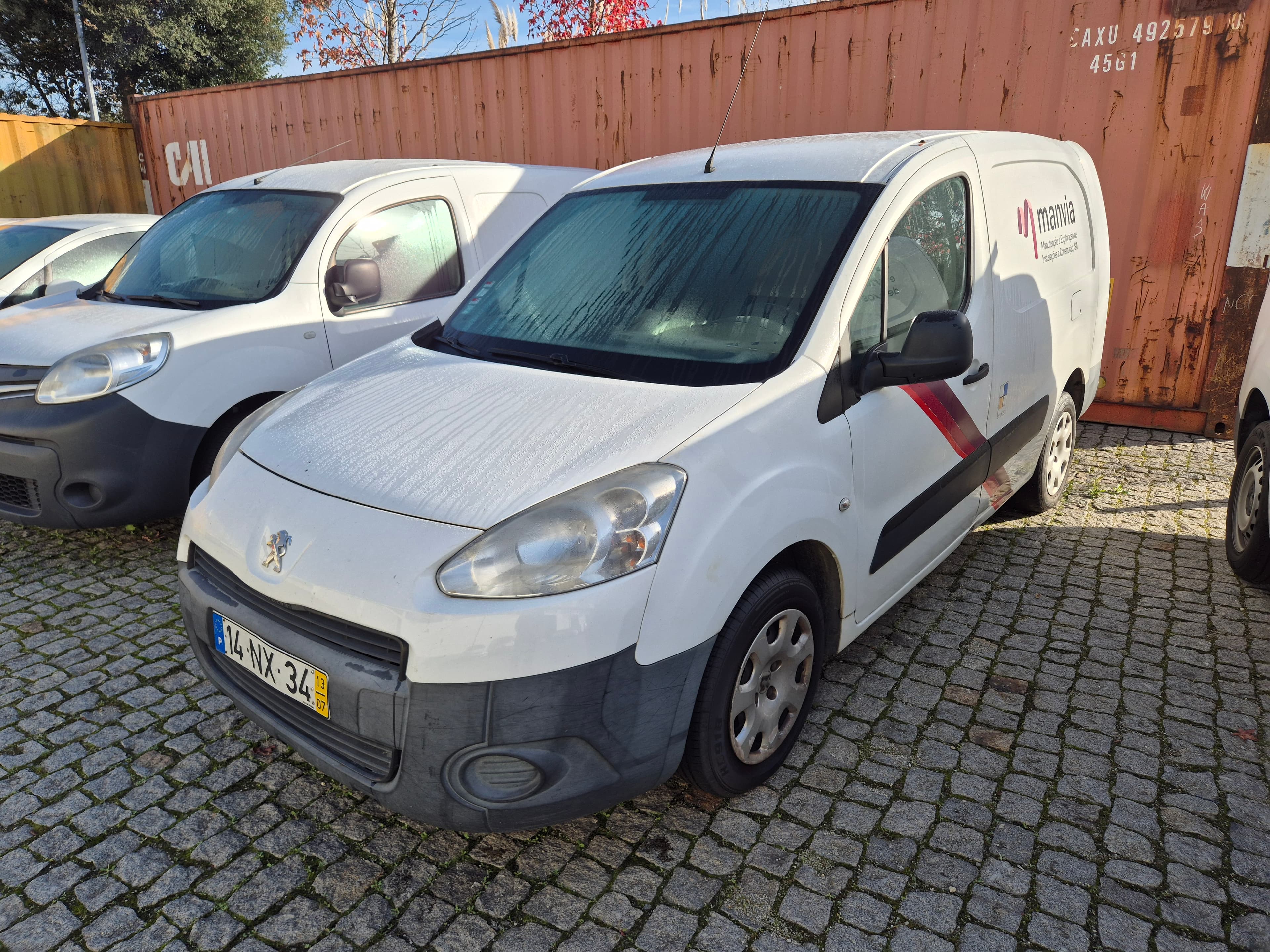 Peugeot Partner · Ano 2013