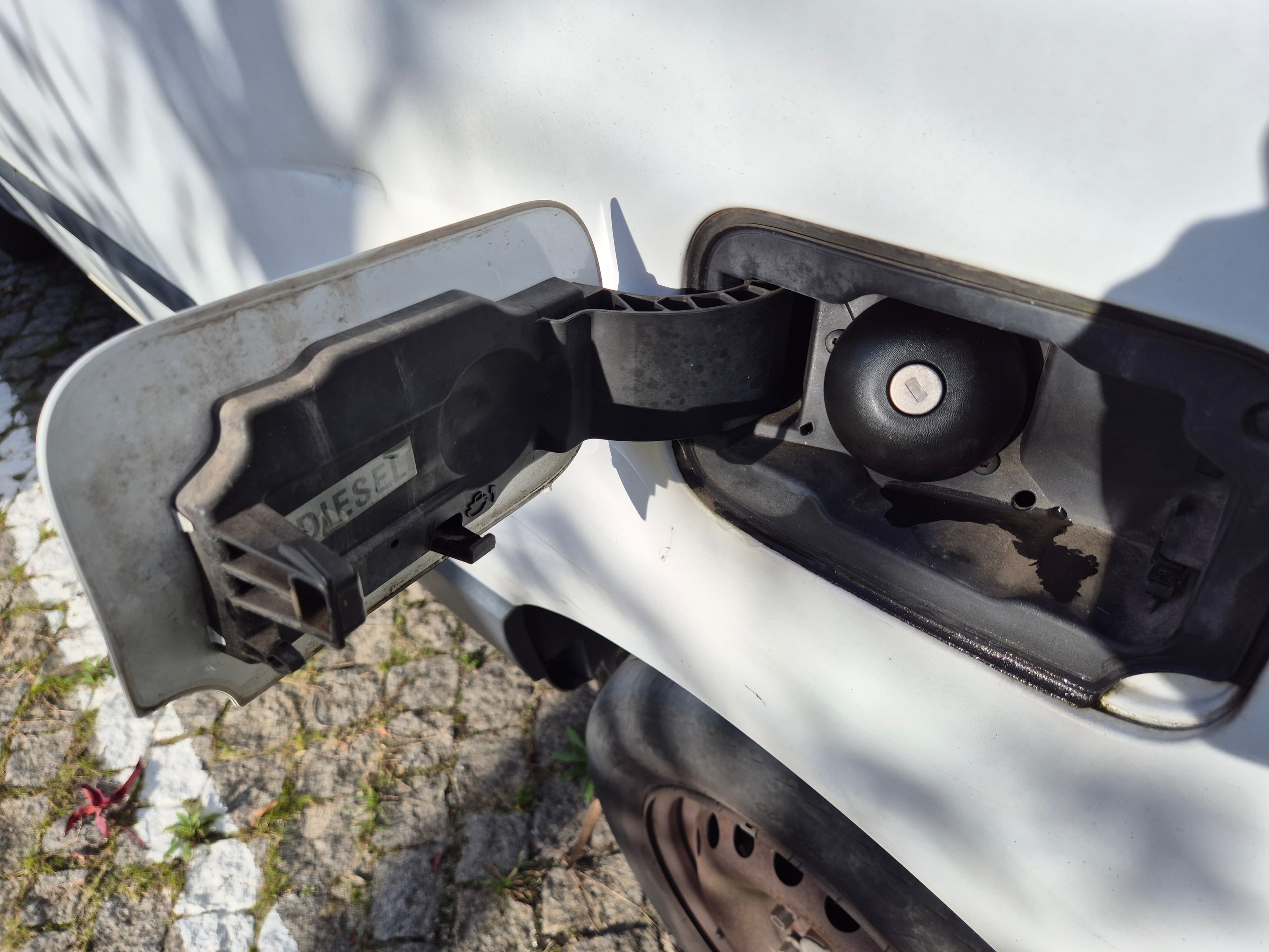 Renault Kangoo · Ano 2015 — imagen 11