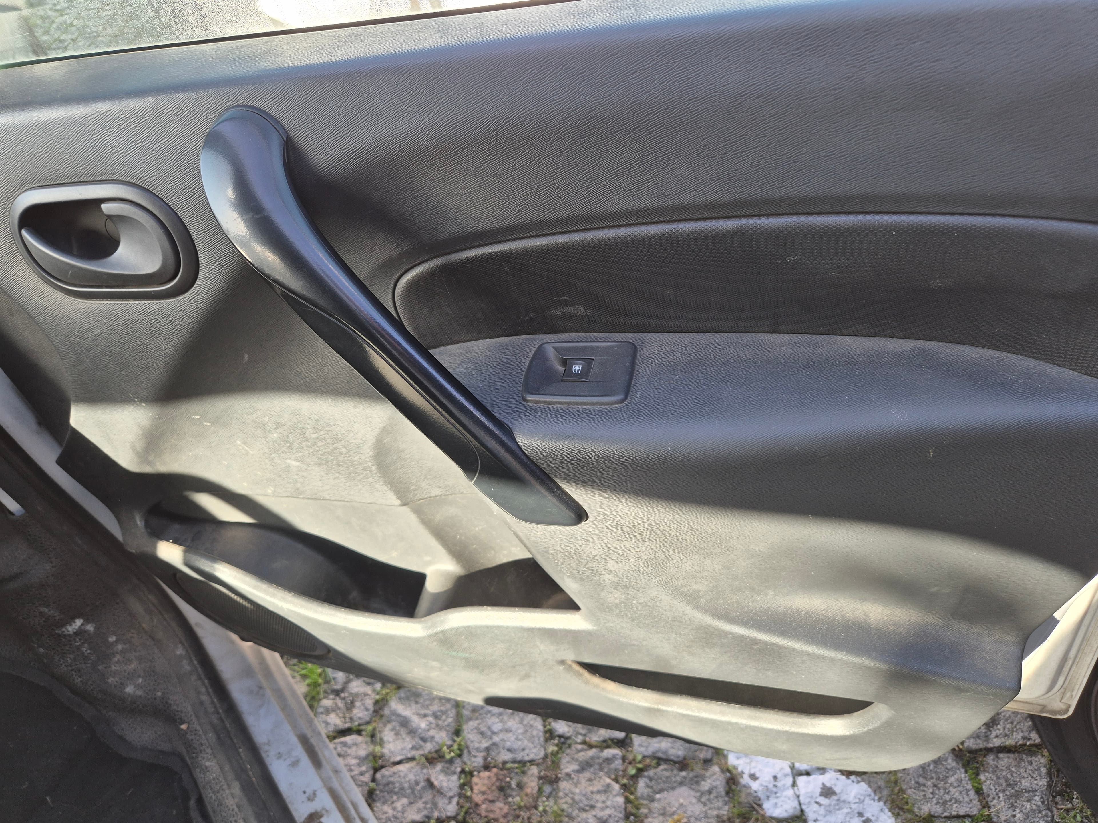 Renault Kangoo · Ano 2015 — imagen 19