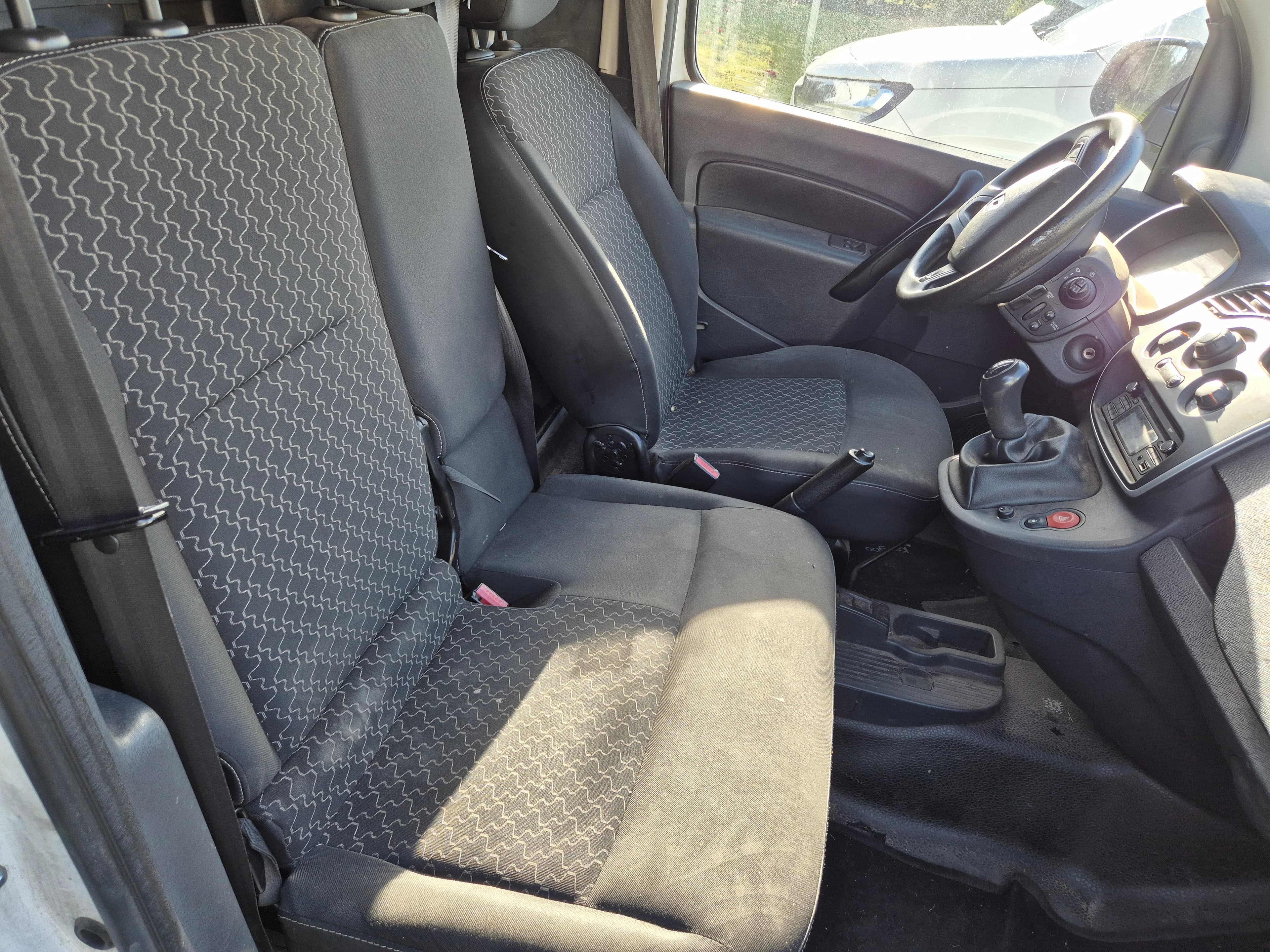 Renault Kangoo · Ano 2015 — imagen 20