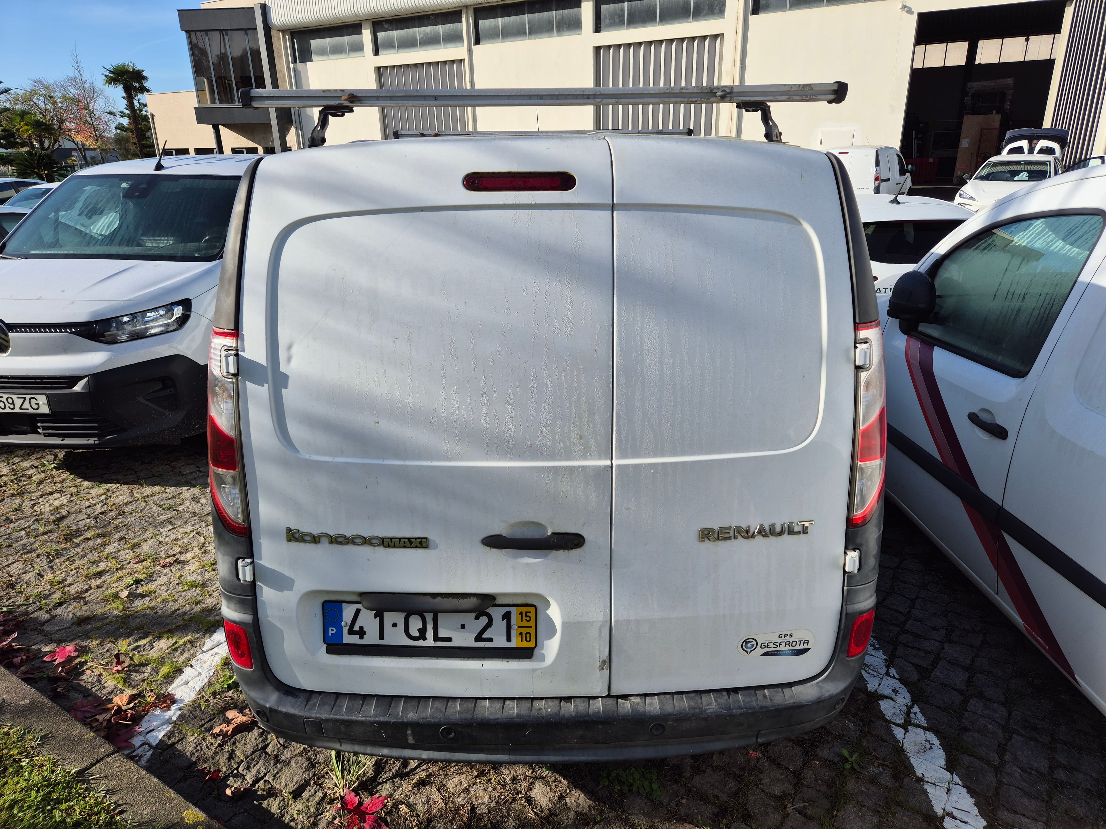 Renault Kangoo · Ano 2015 — imagen 5