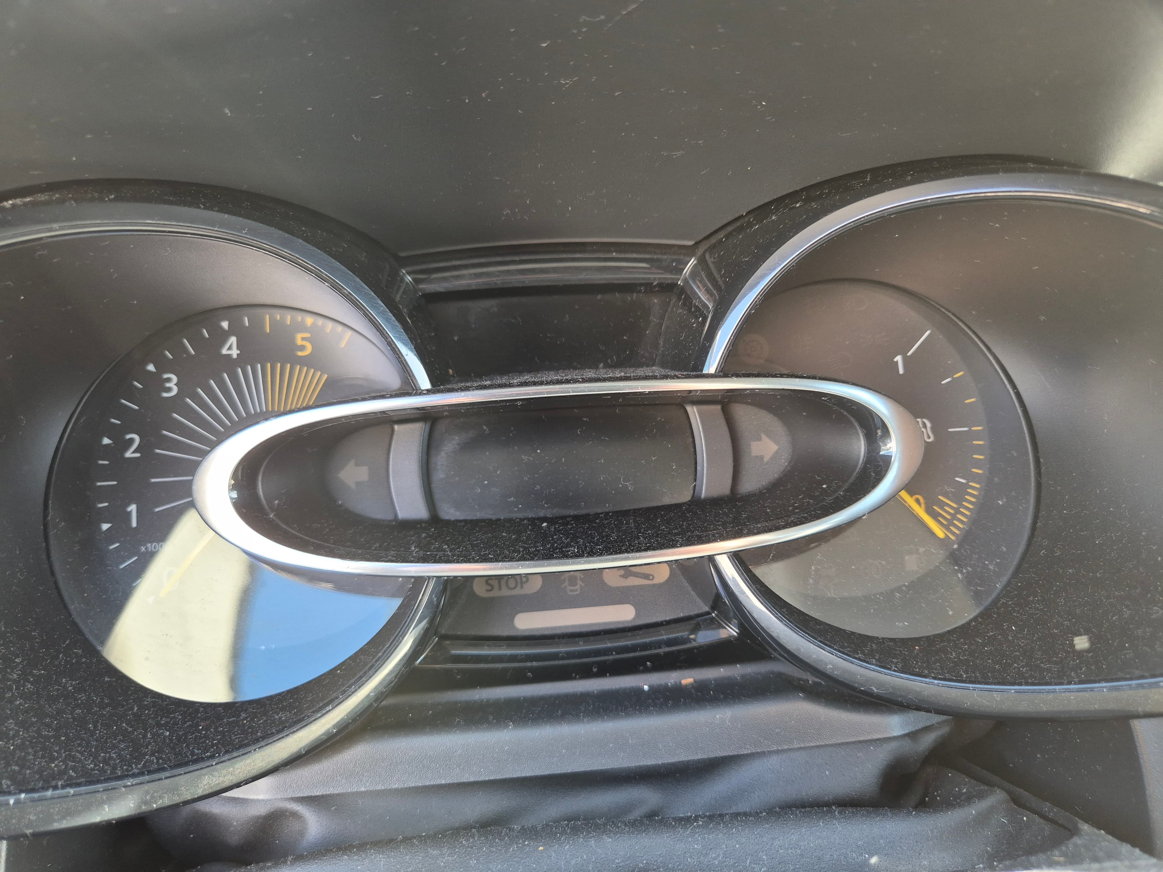 Renault Clio · Ano 2015 — imagem 27