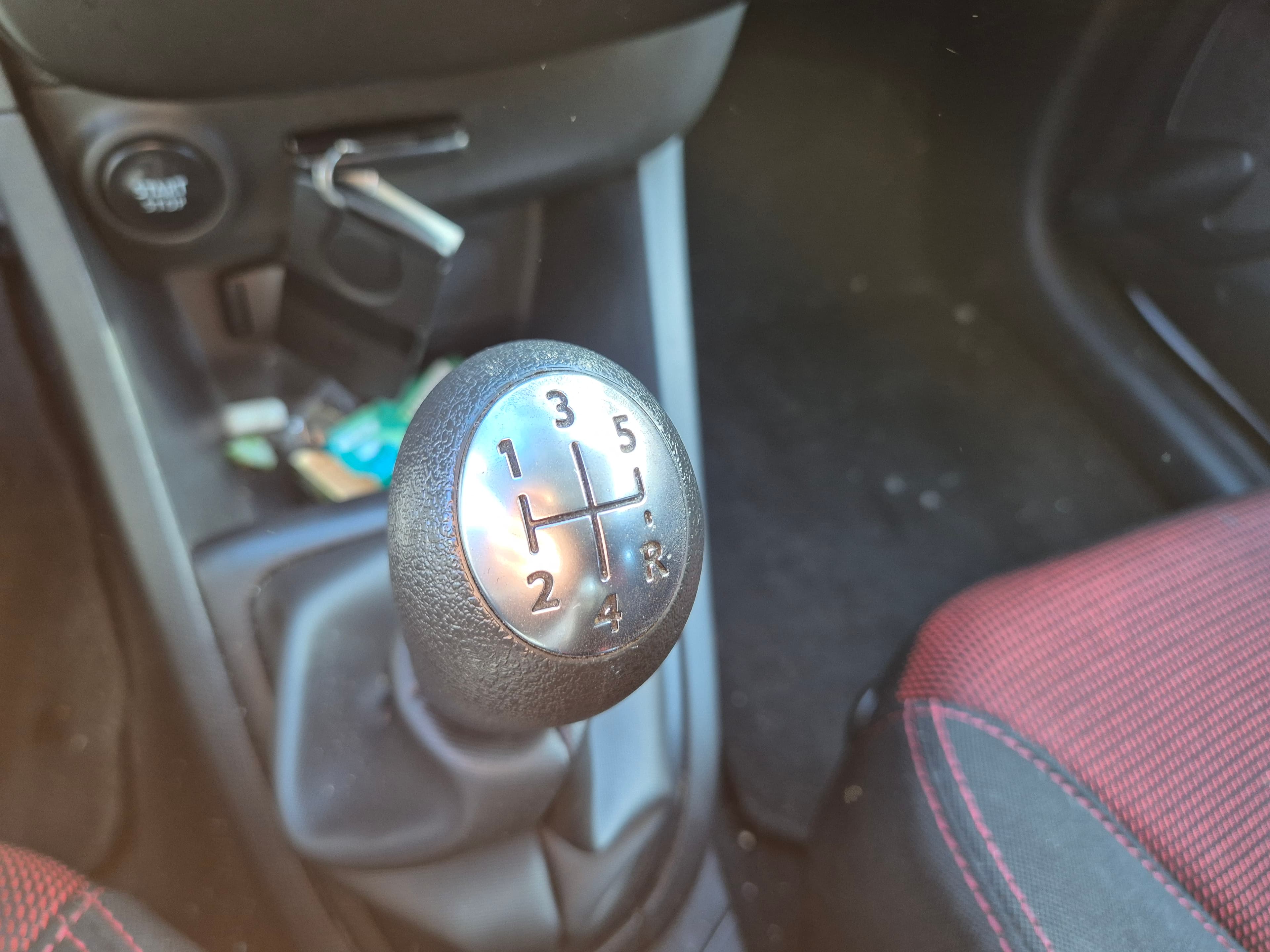 Renault Clio · Année 2015 — image 31