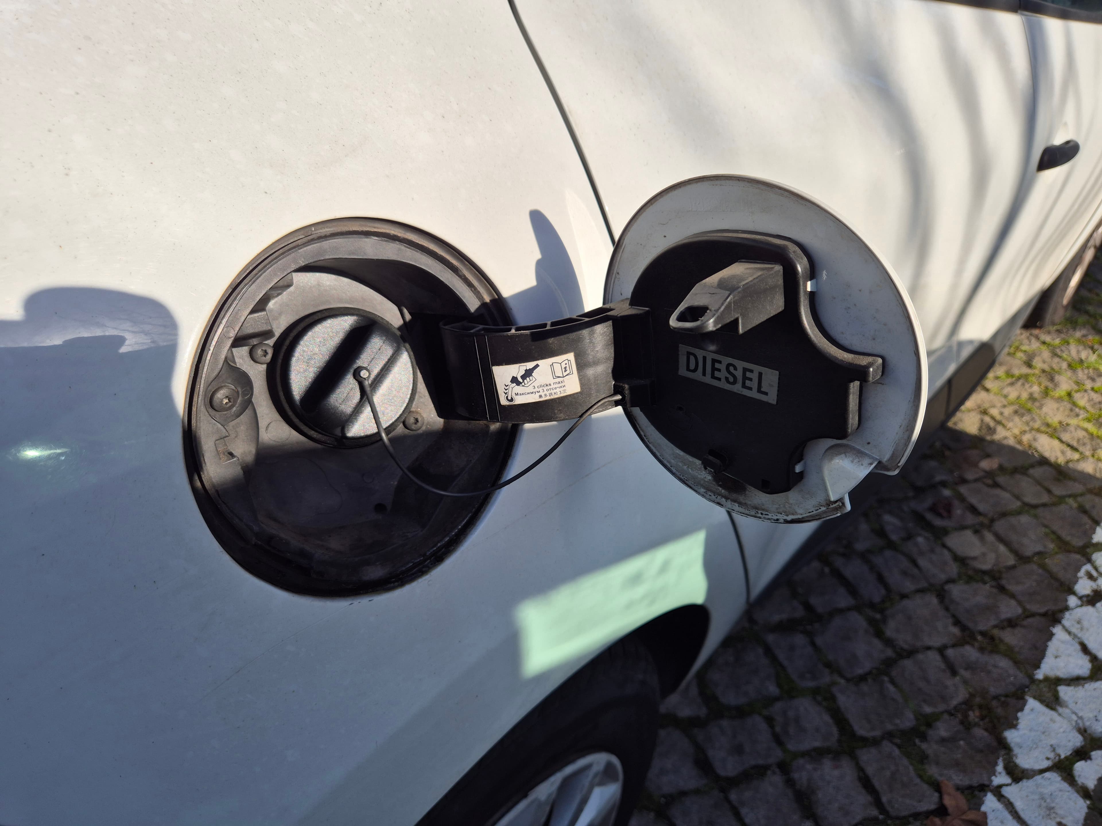 Renault Clio · Année 2015 — image 14