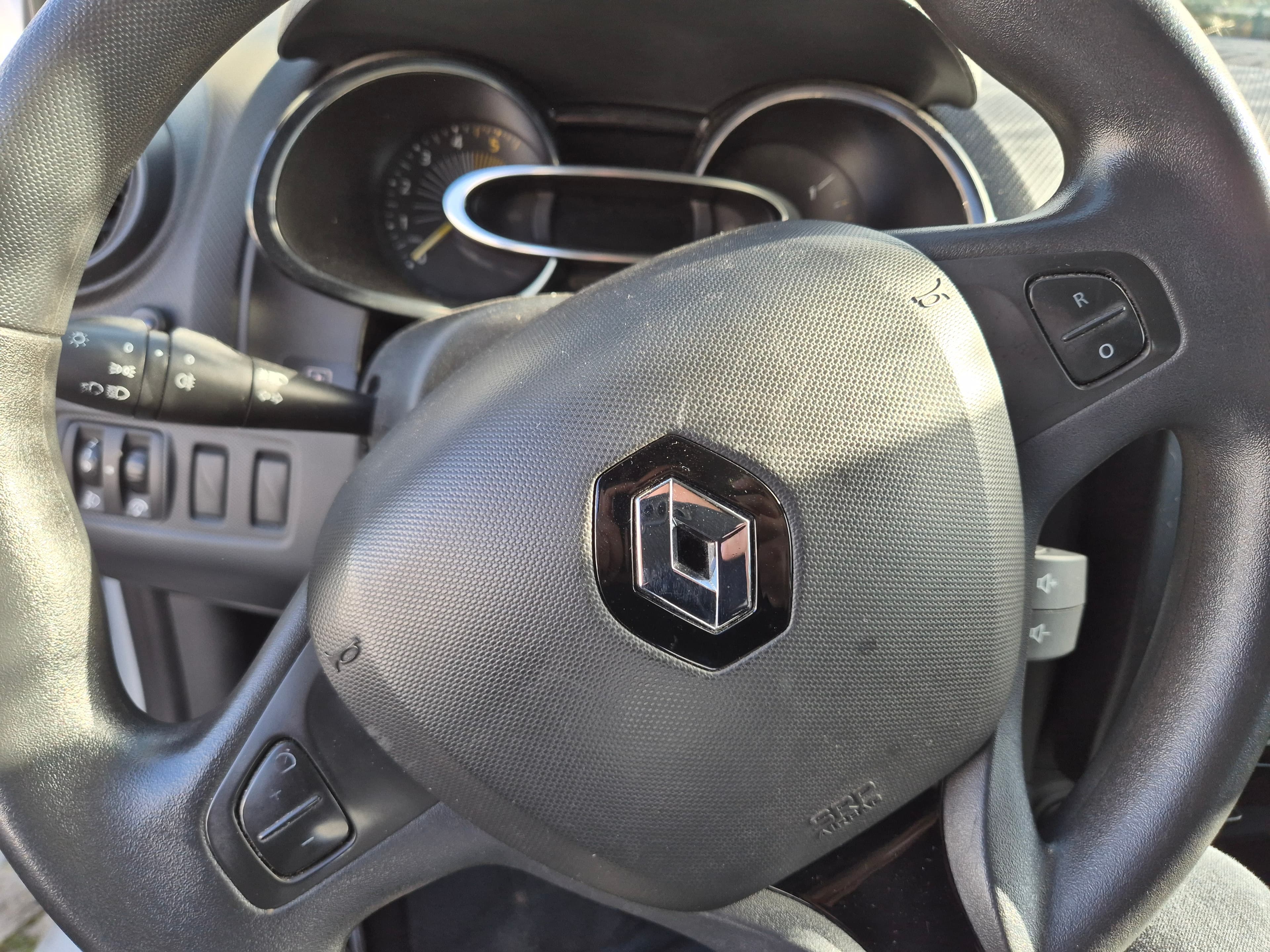 Renault Clio · Année 2015 — image 28