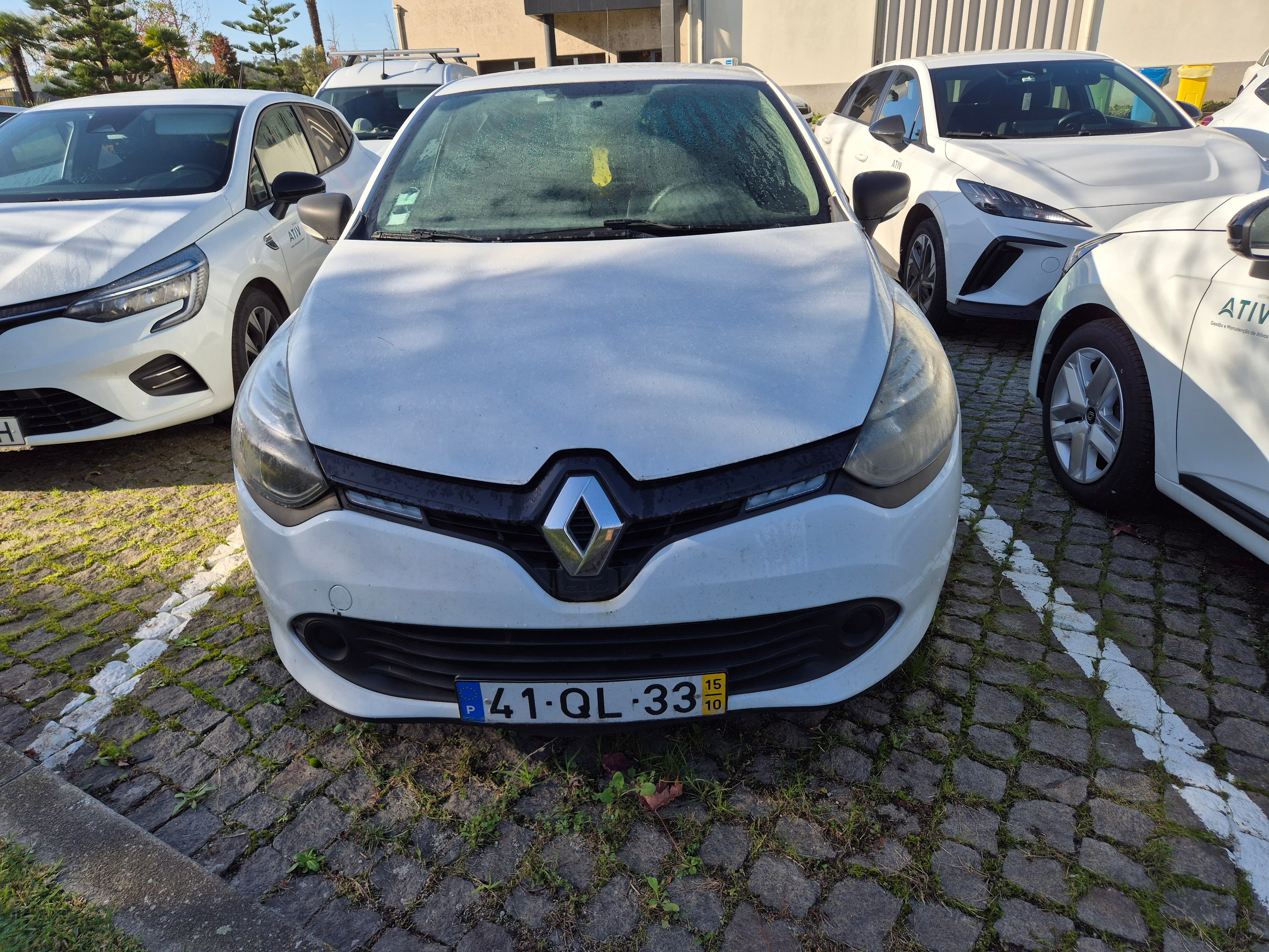 Renault Clio · Année 2015 — image 2