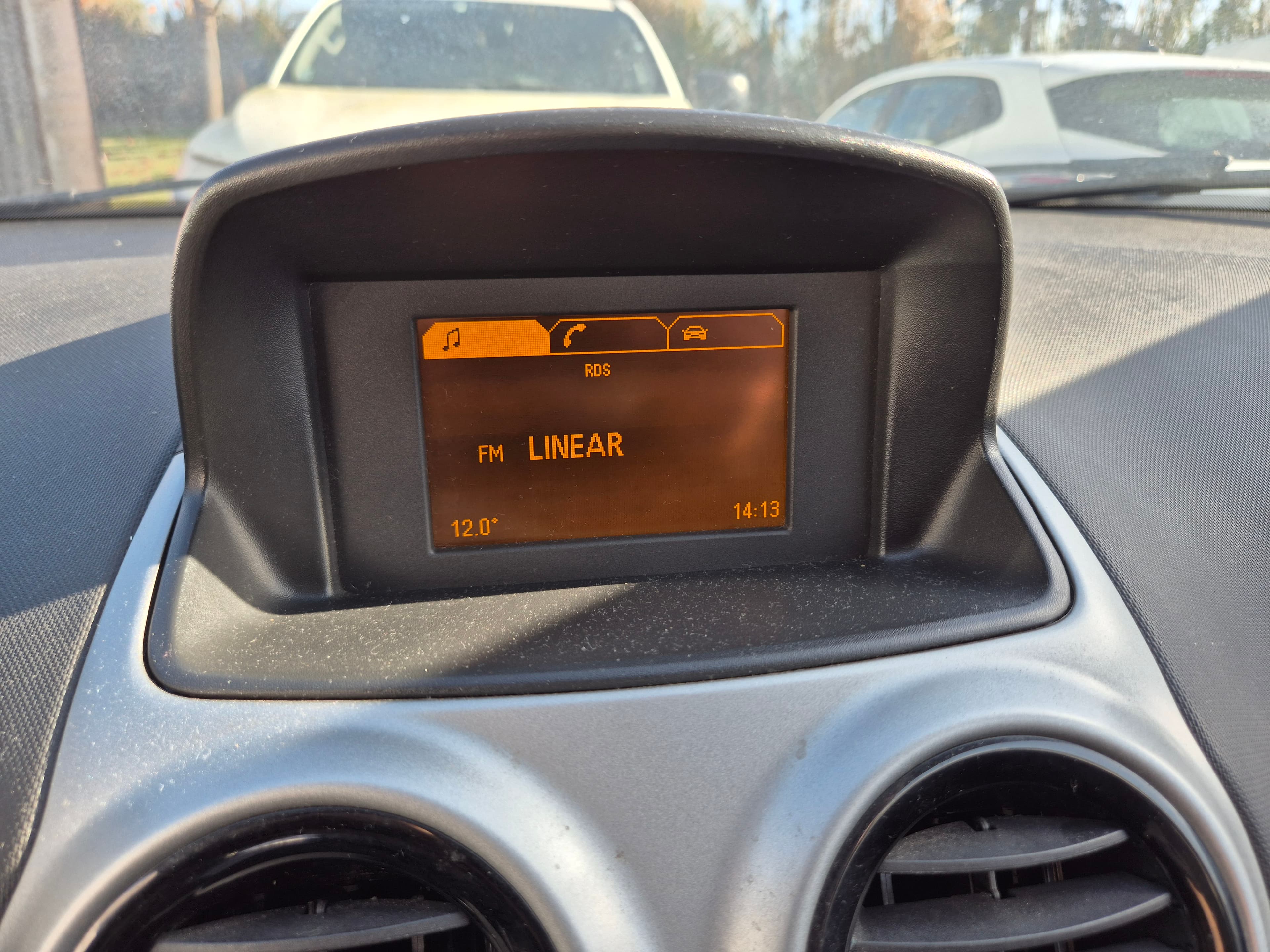Opel Corsa · Ano 2015 — imagem 35
