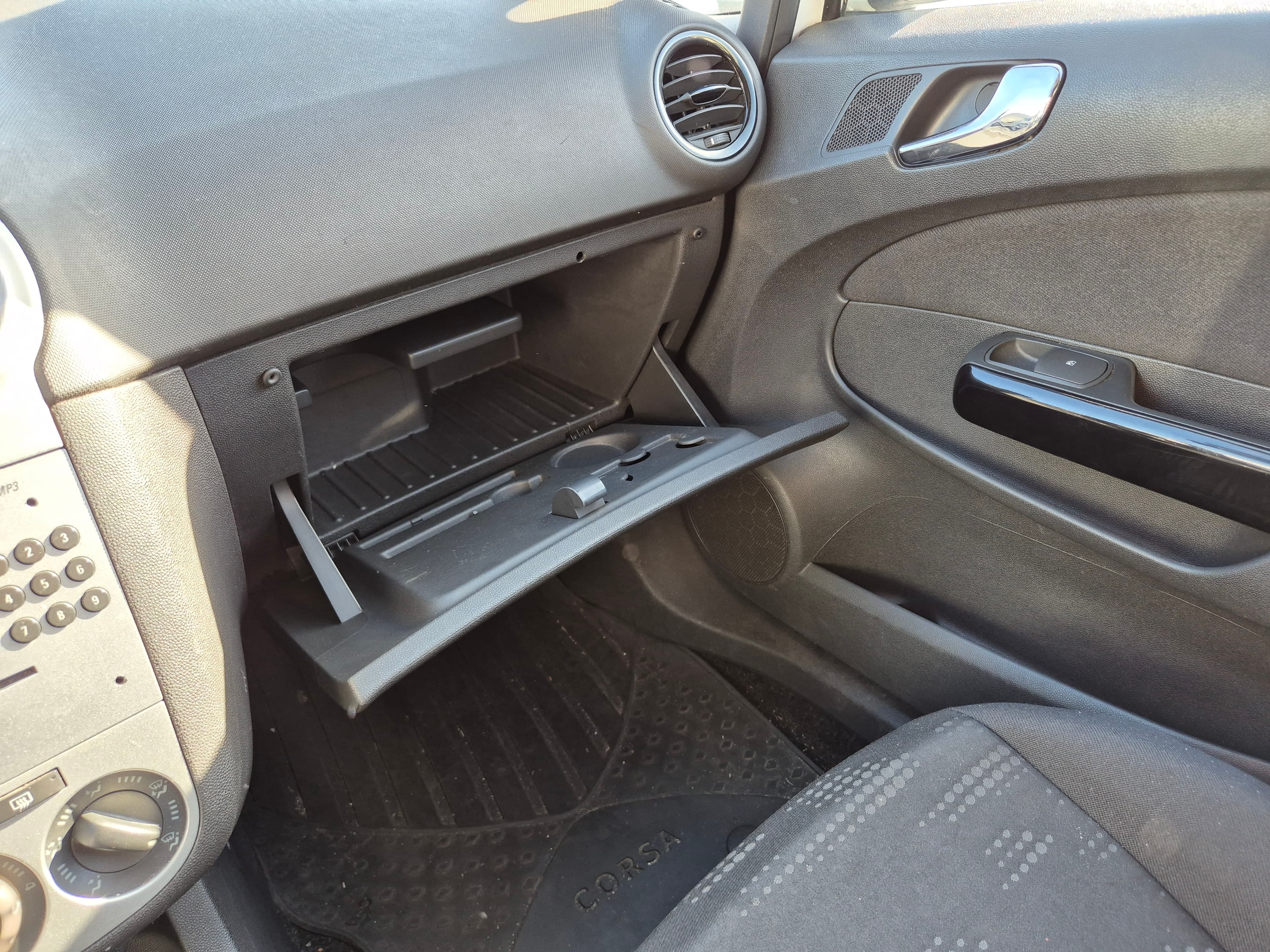 Opel Corsa · Ano 2015 — imagem 36