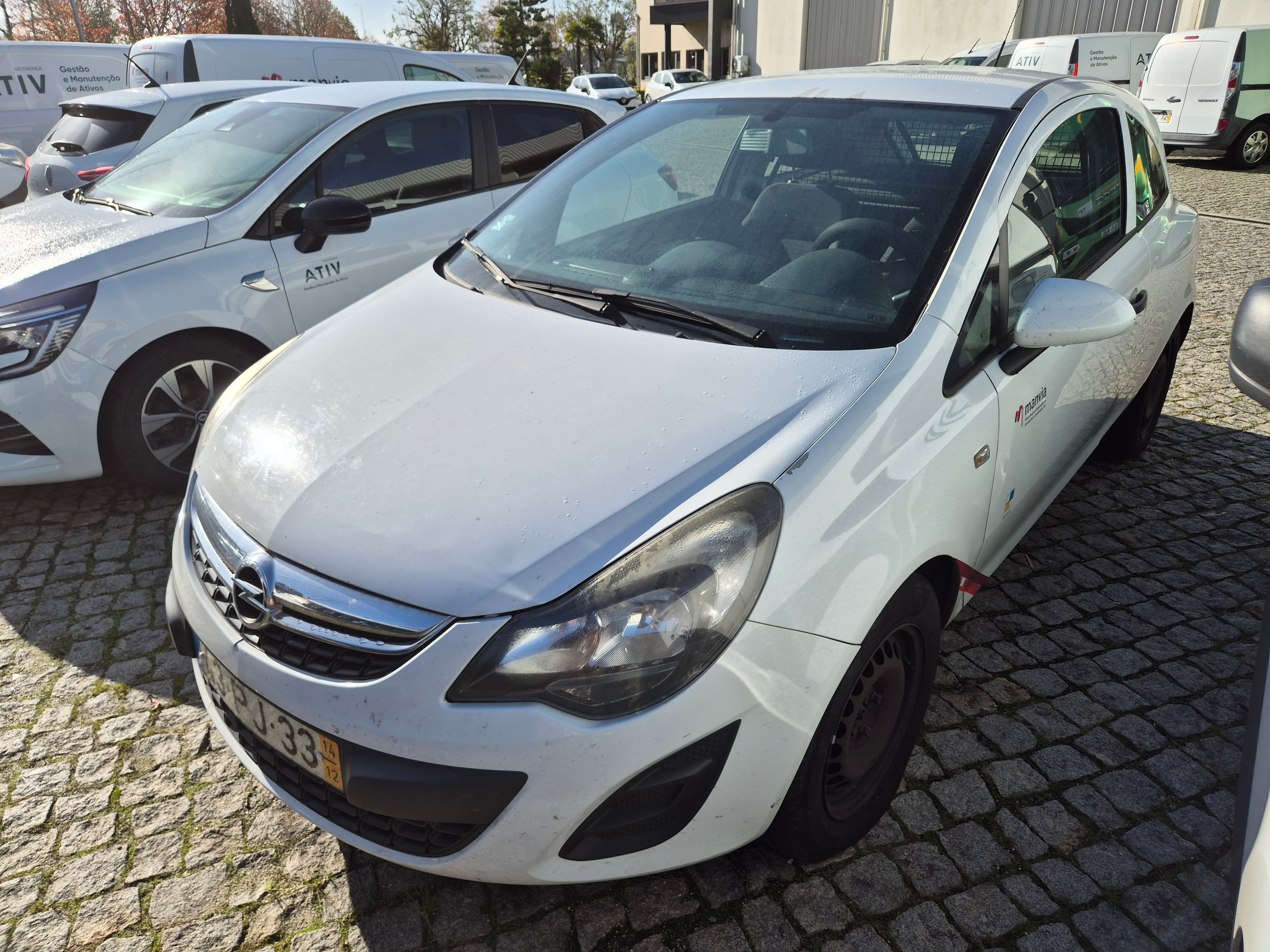 Opel Corsa · Ano 2015