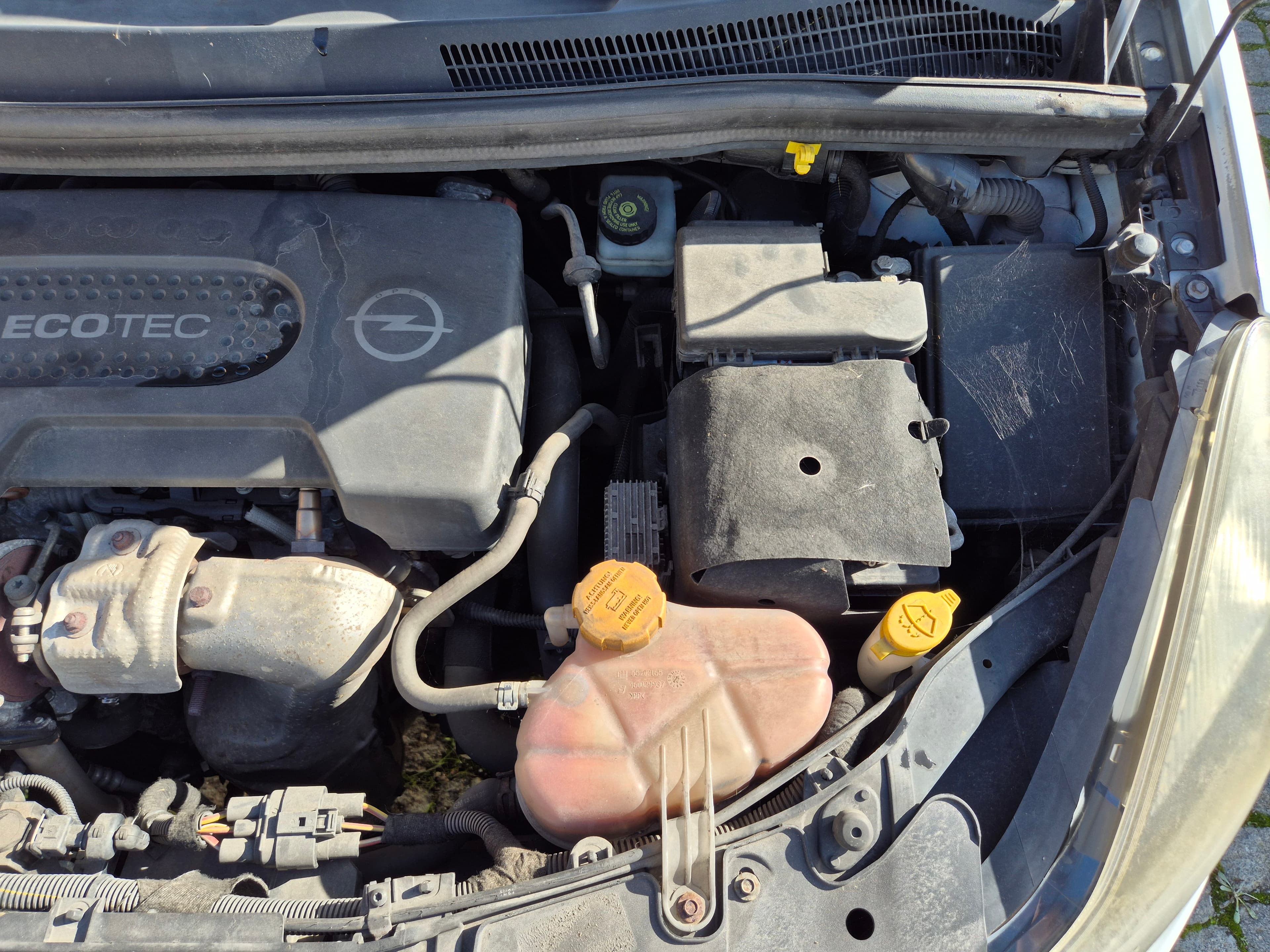 Opel Corsa · Ano 2014 — imagen 38