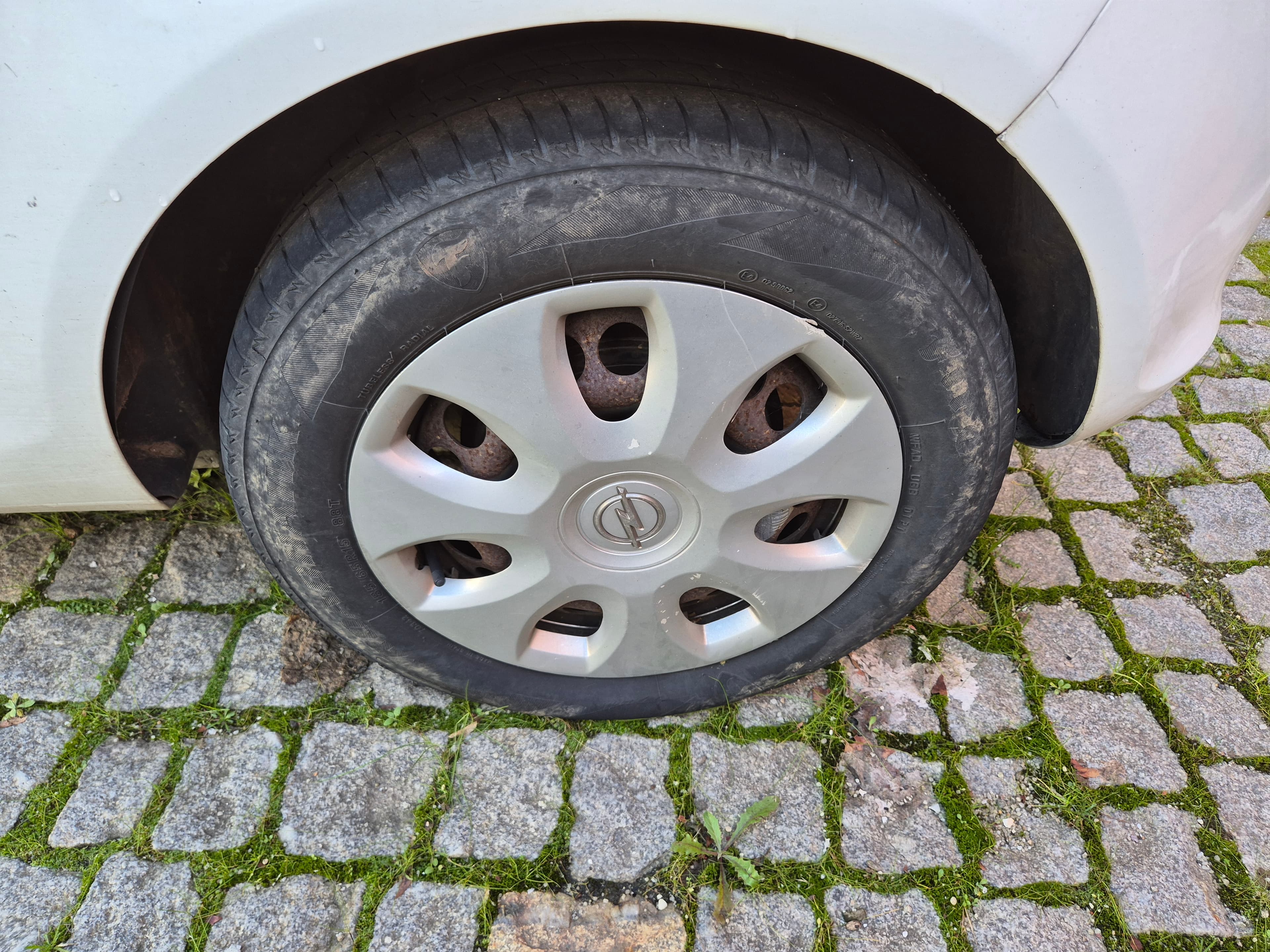 Opel Corsa · Ano 2014 — imagen 10