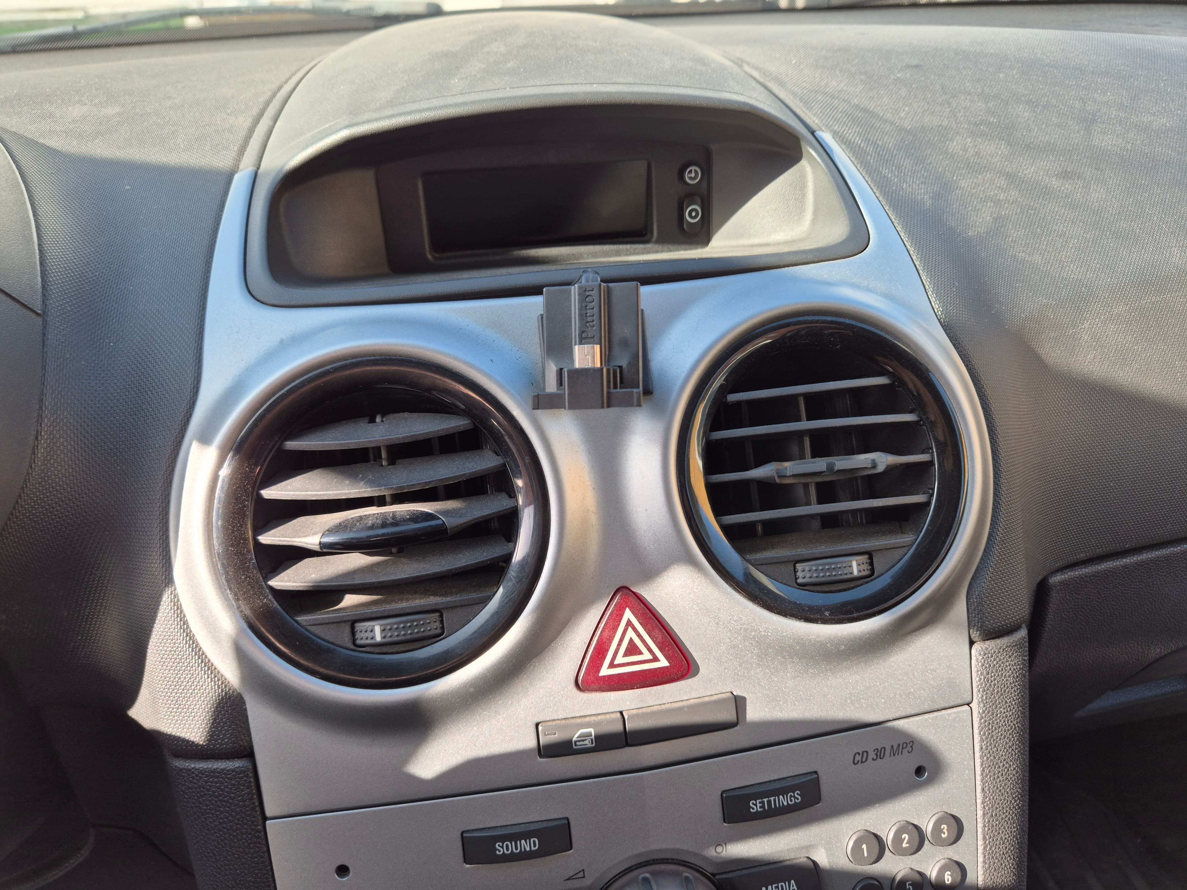 Opel Corsa · Ano 2014 — imagen 34