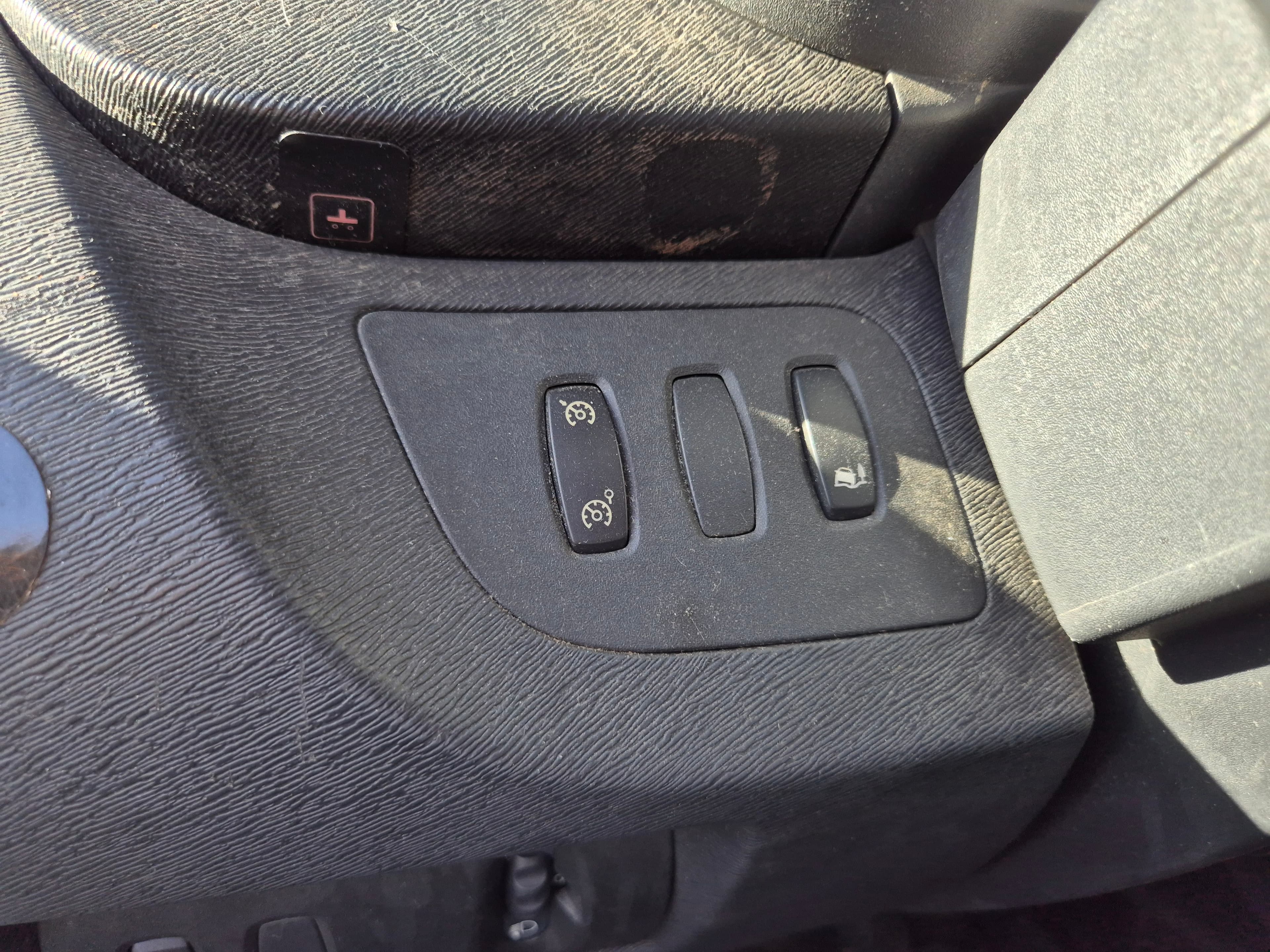 Renault Kangoo · Ano 2014 — imagem 27