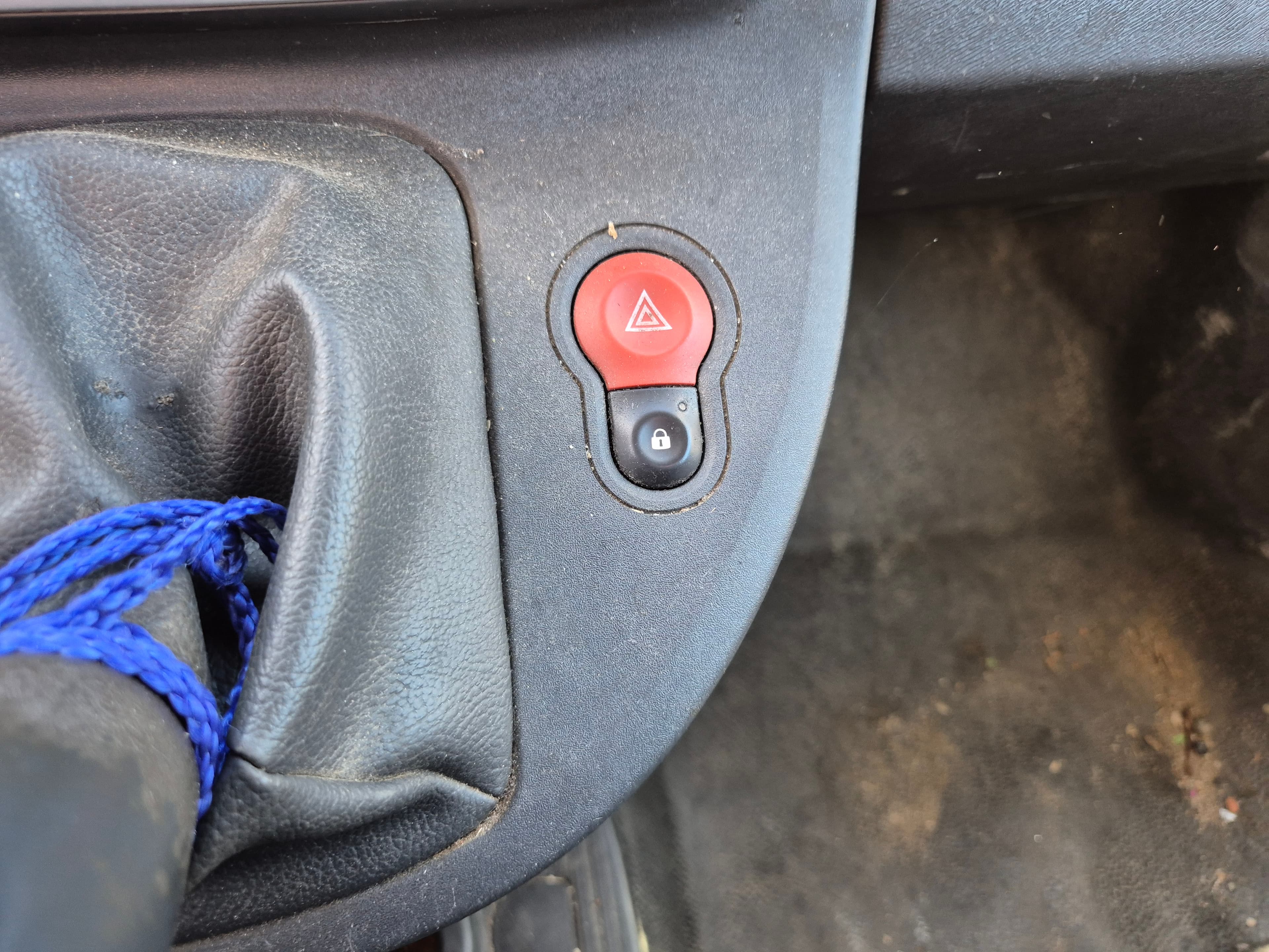 Renault Kangoo · Ano 2014 — imagem 35