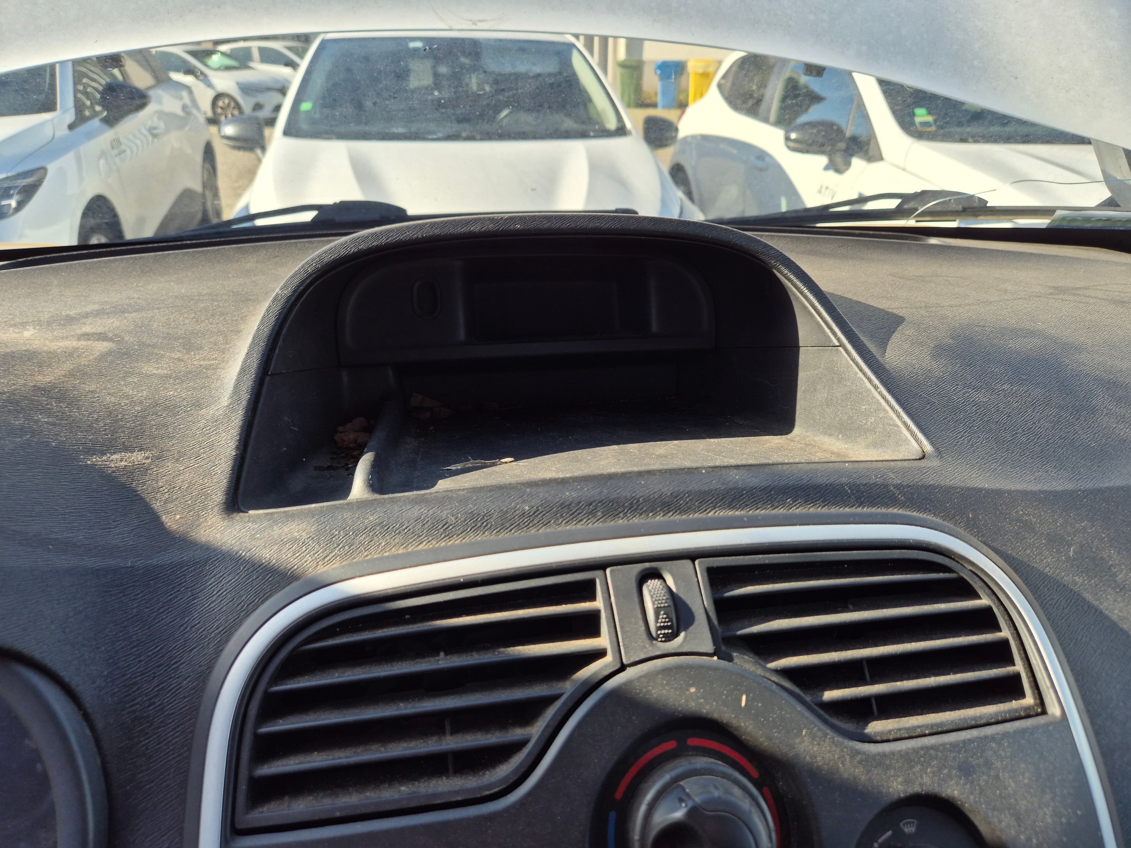 Renault Kangoo · Ano 2014 — imagem 38
