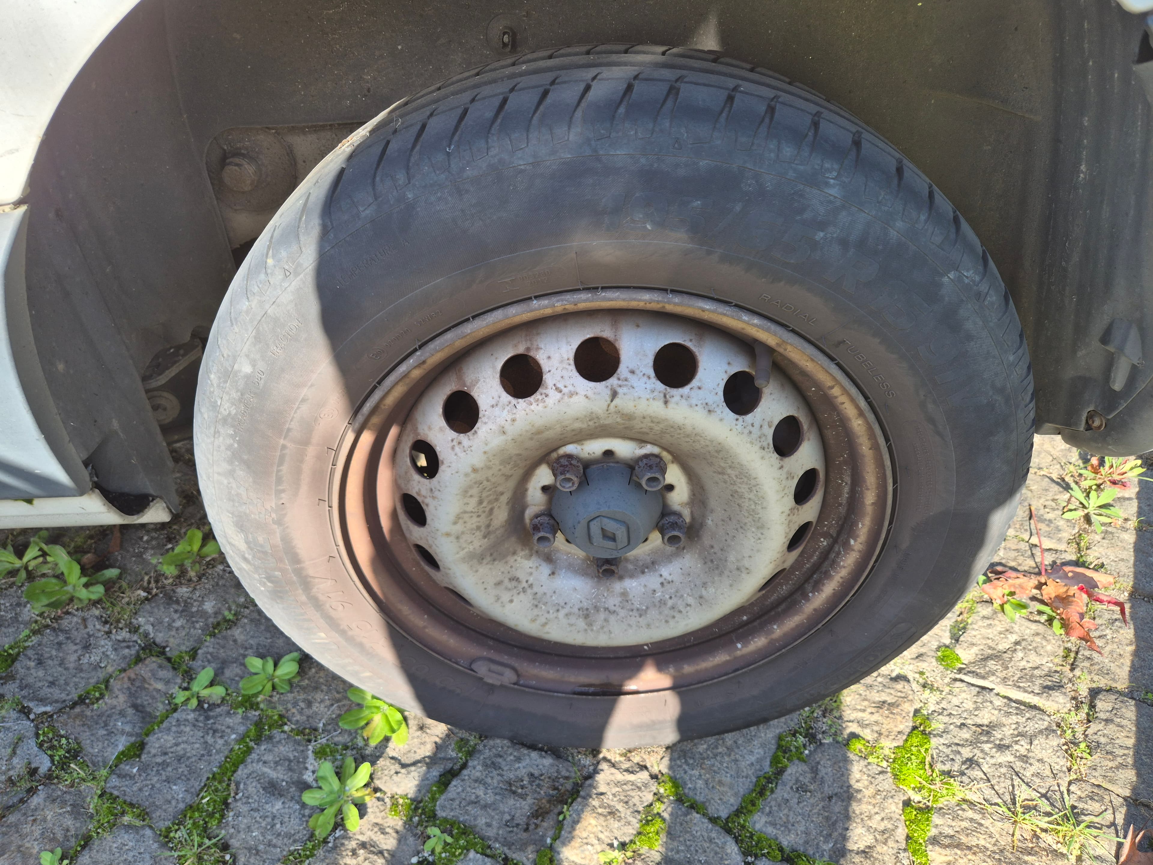 Renault Kangoo · Ano 2014 — imagem 10