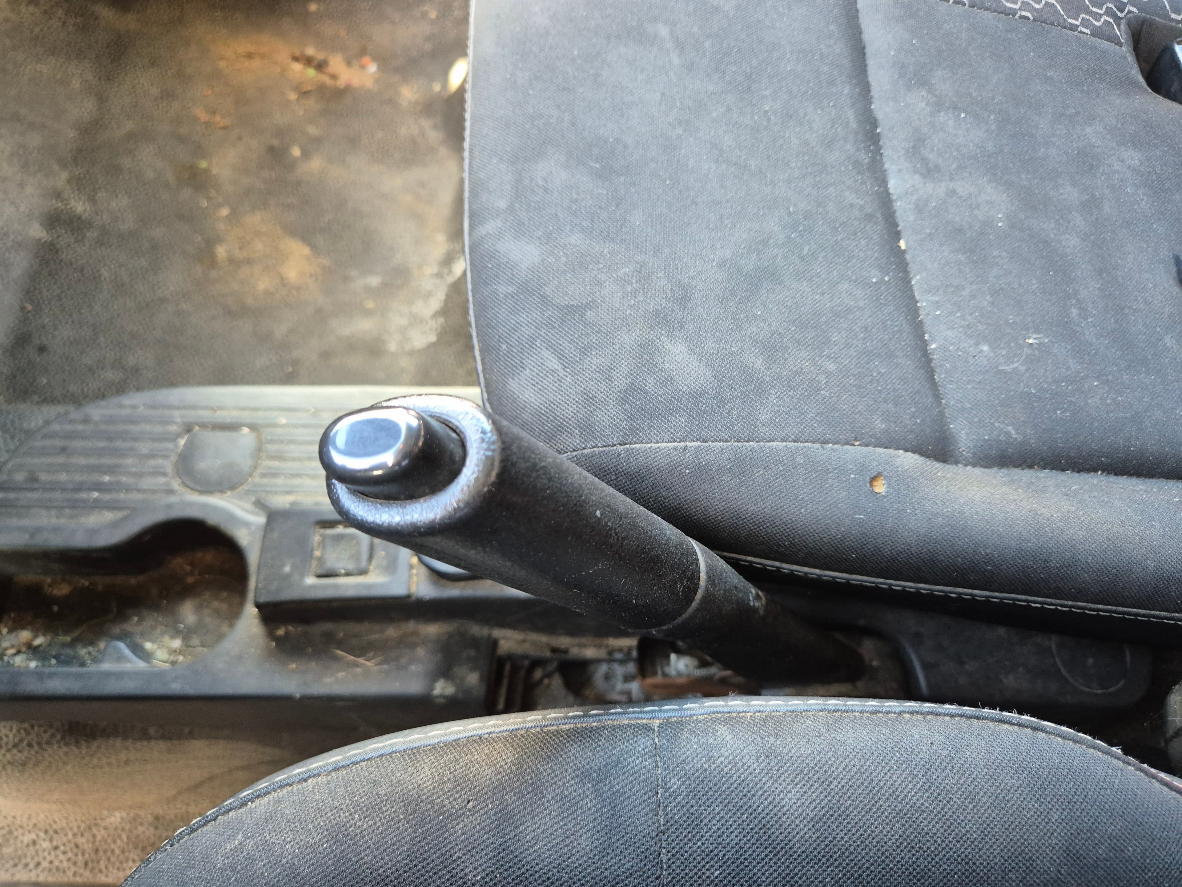 Renault Kangoo · Ano 2014 — imagem 33