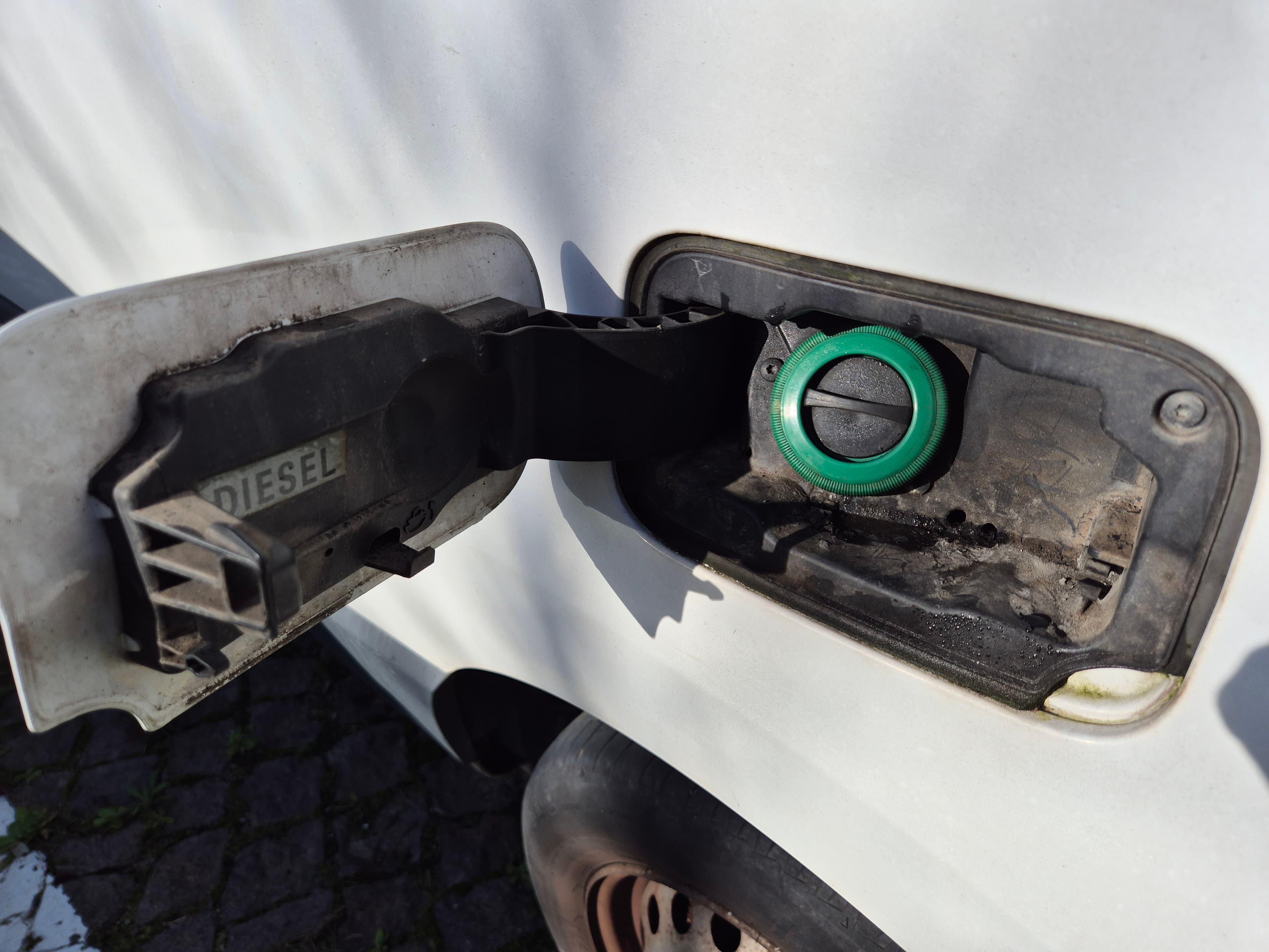Renault Kangoo · Ano 2014 — imagem 11