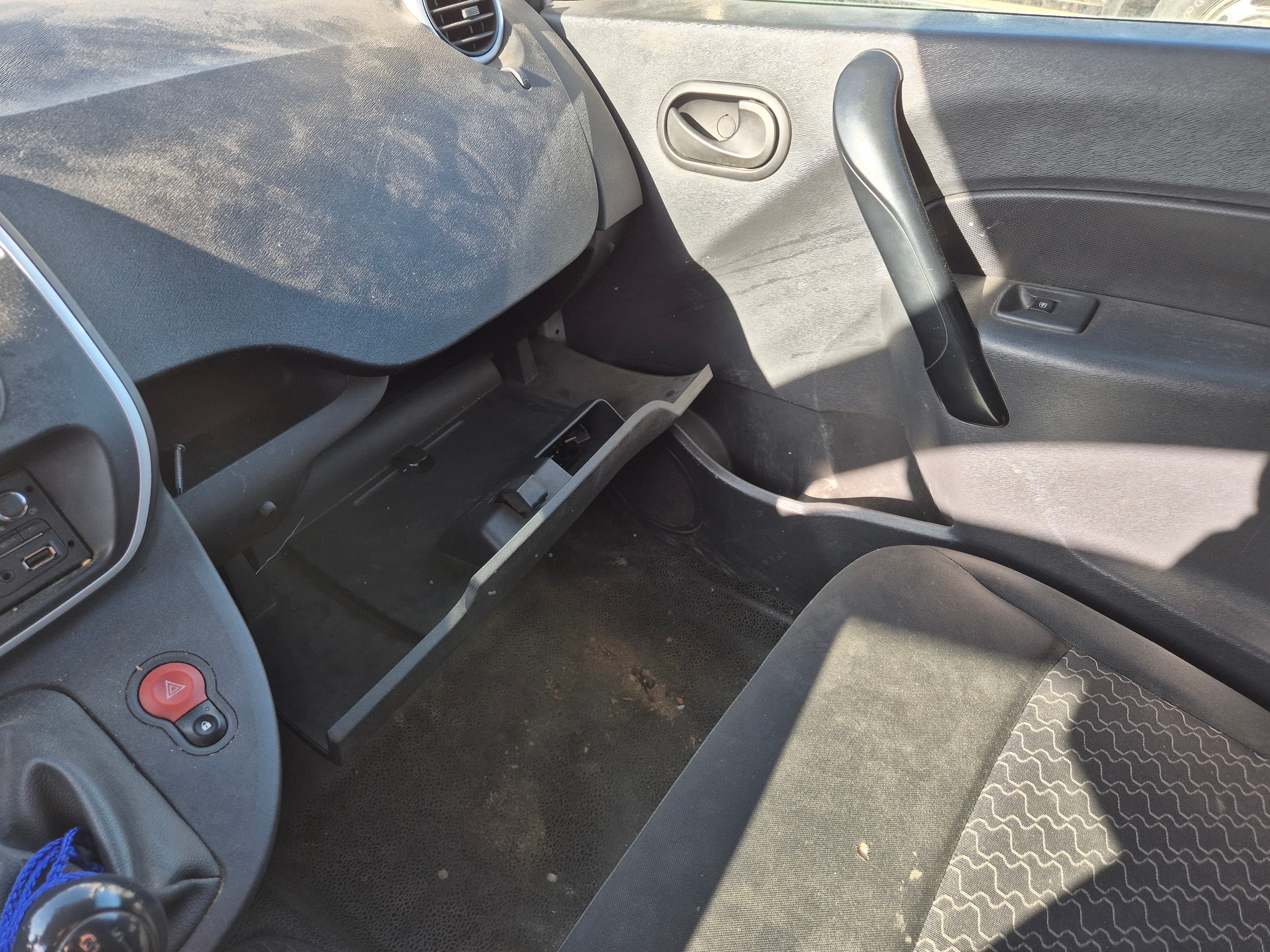 Renault Kangoo · Ano 2014 — imagem 39