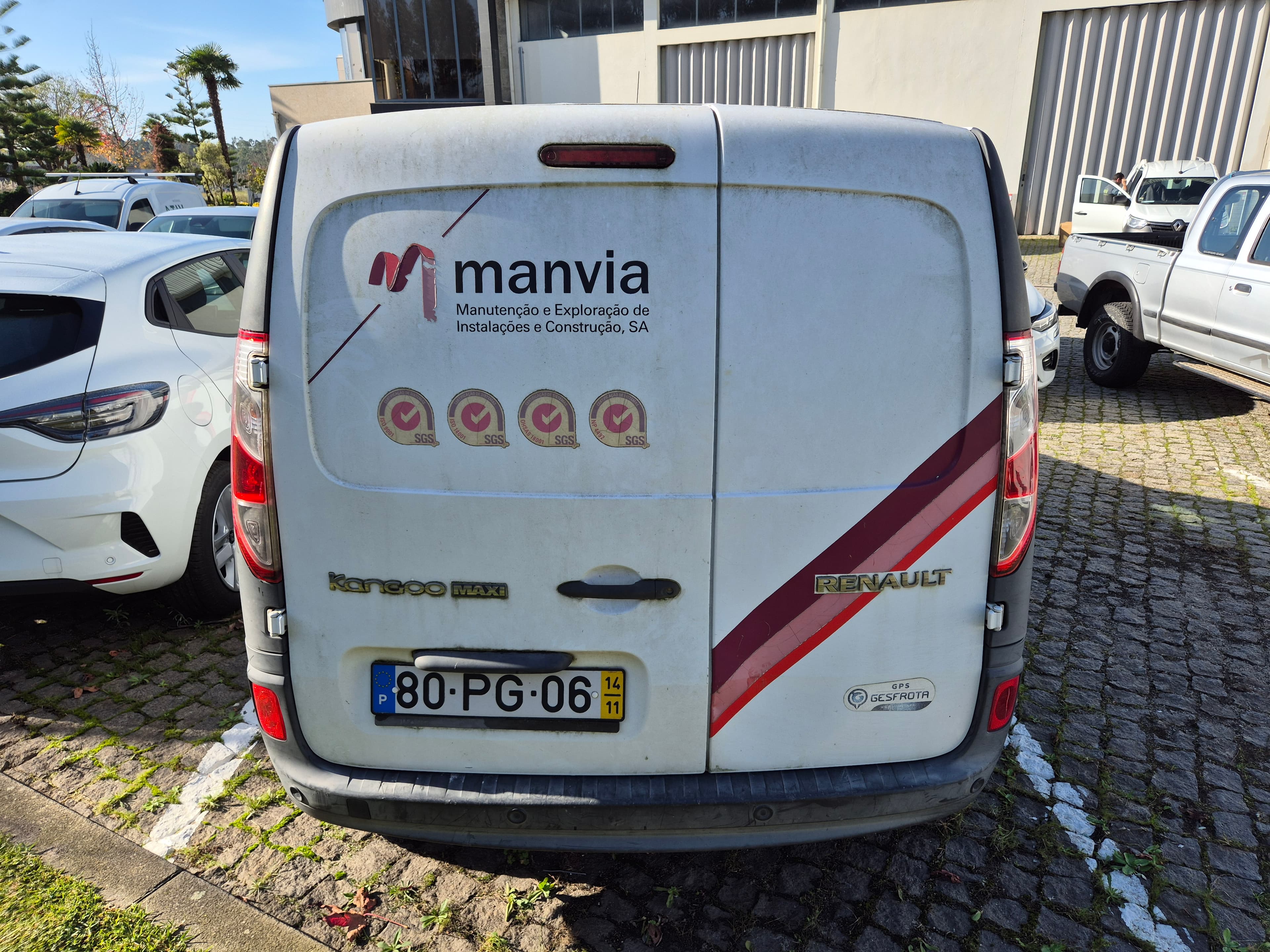 Renault Kangoo · Ano 2014 — imagem 5