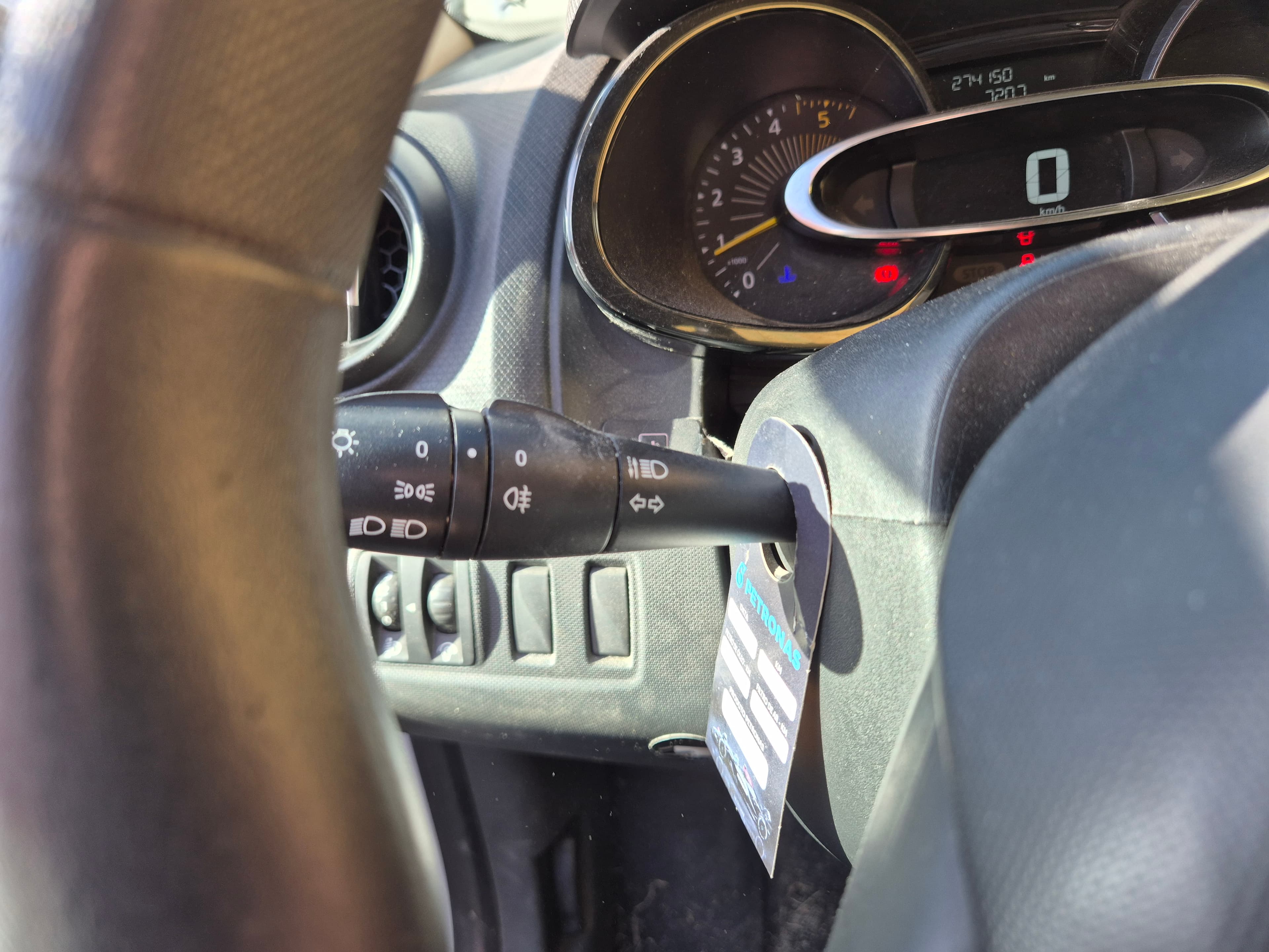 Renault Clio · Ano 2016 — imagem 31